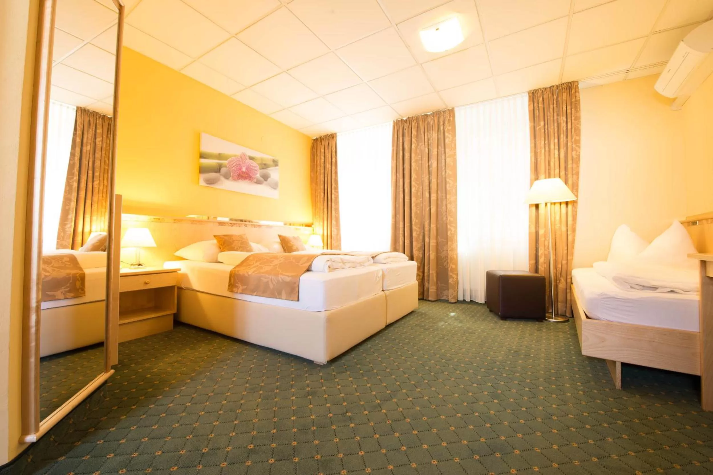 Bed in Hotel Beethoven