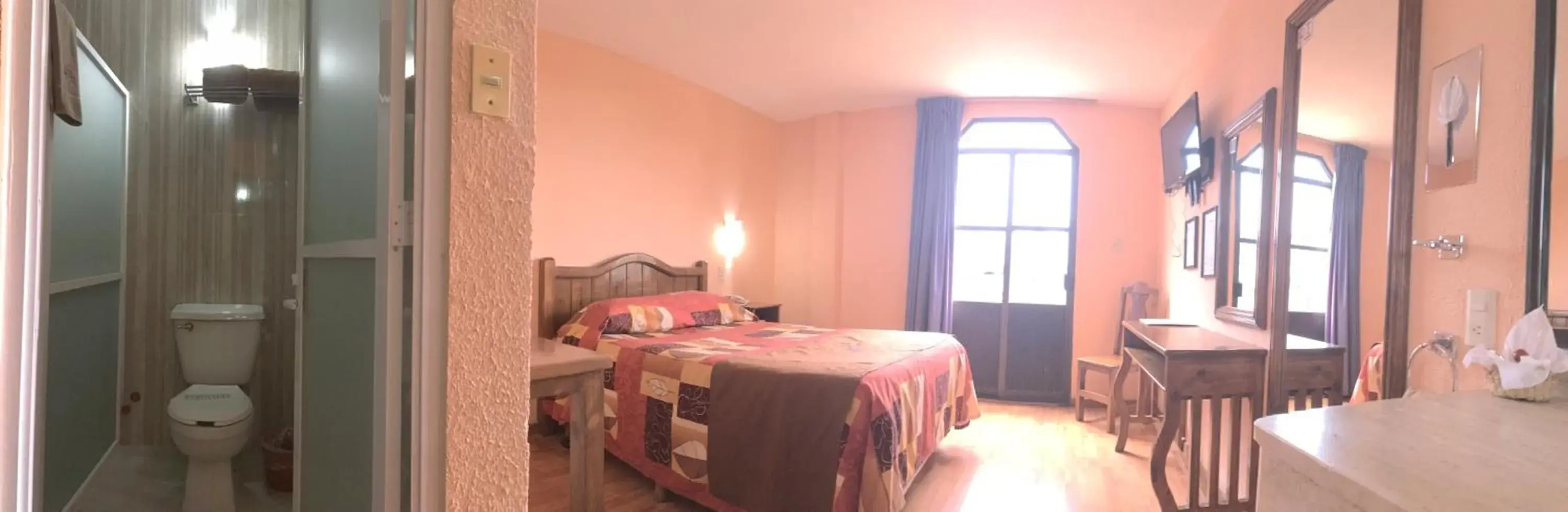 Decorative detail, Bed in Hotel San Angel Decorative detail, Bed in Hotel San Angel