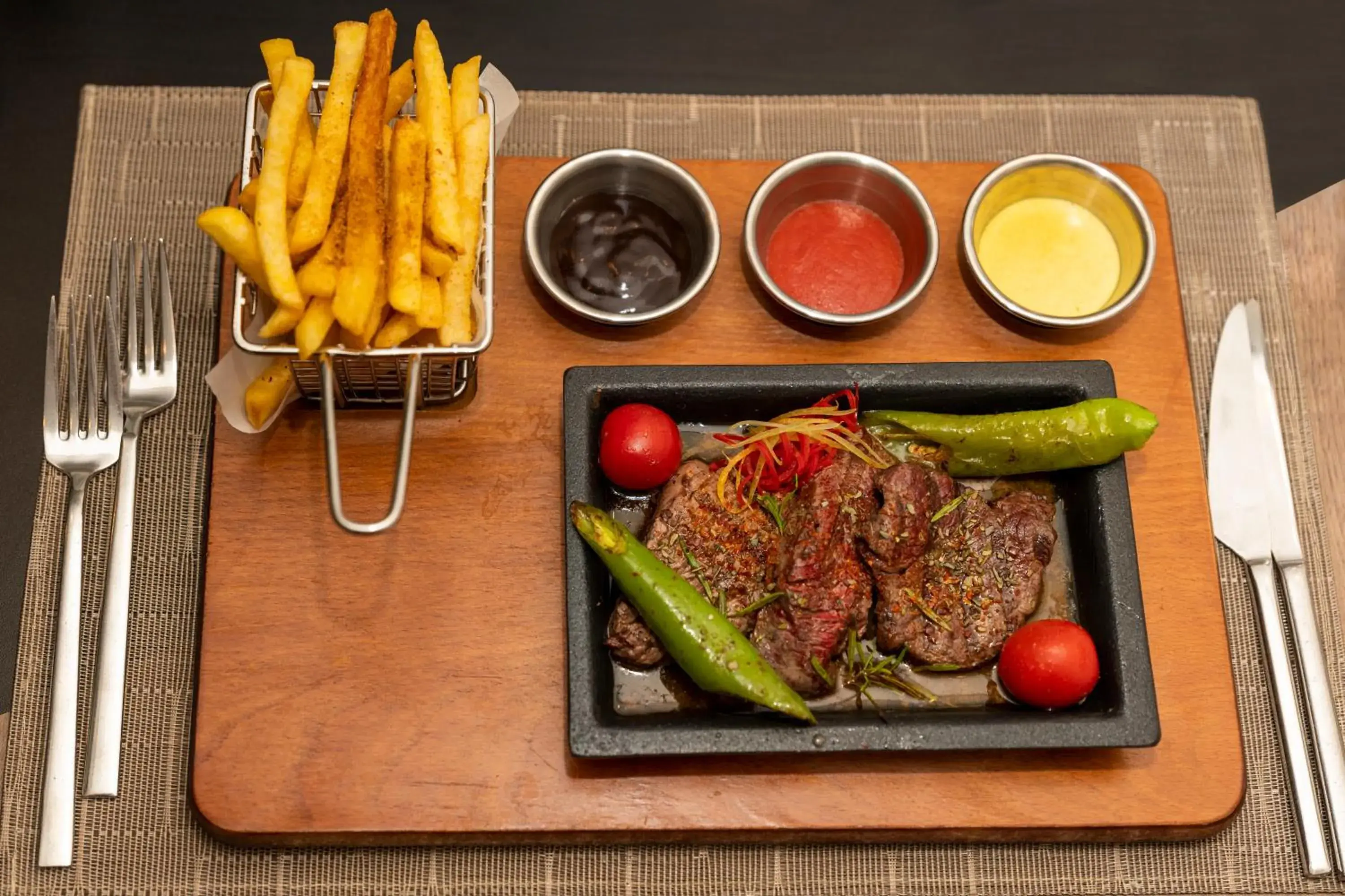 Restaurant/places to eat in Euro Park Hotel Bursa