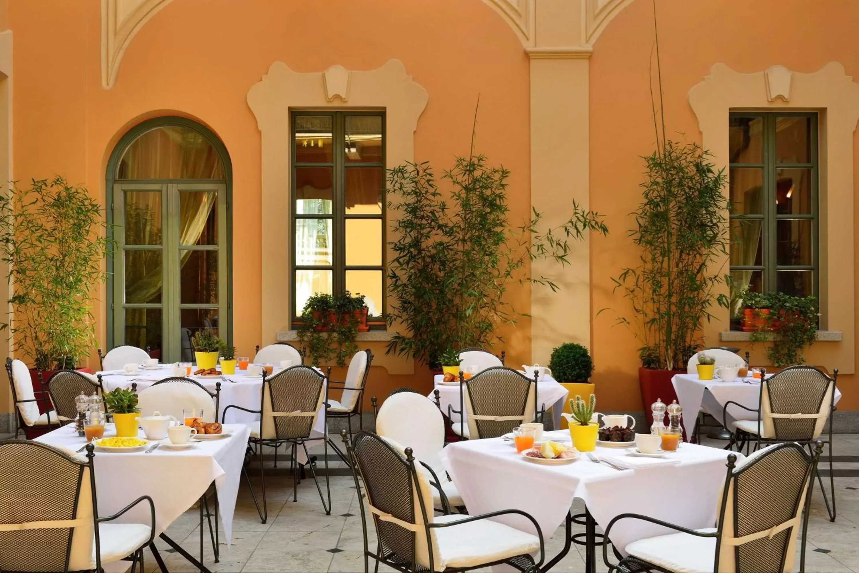 Restaurant/Places to Eat in Best Western Villa Appiani