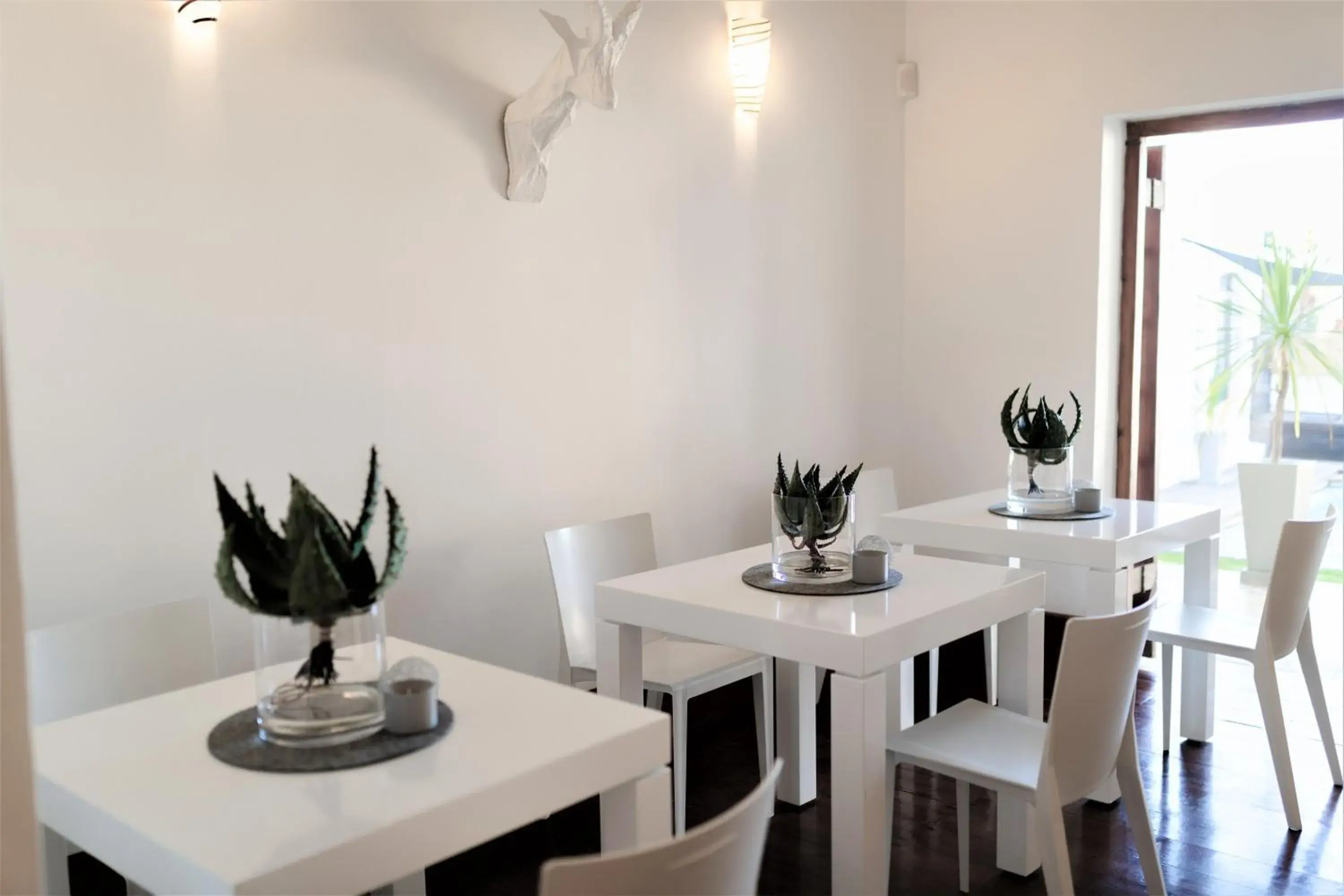 Dining Area in Cape Diem Lodge