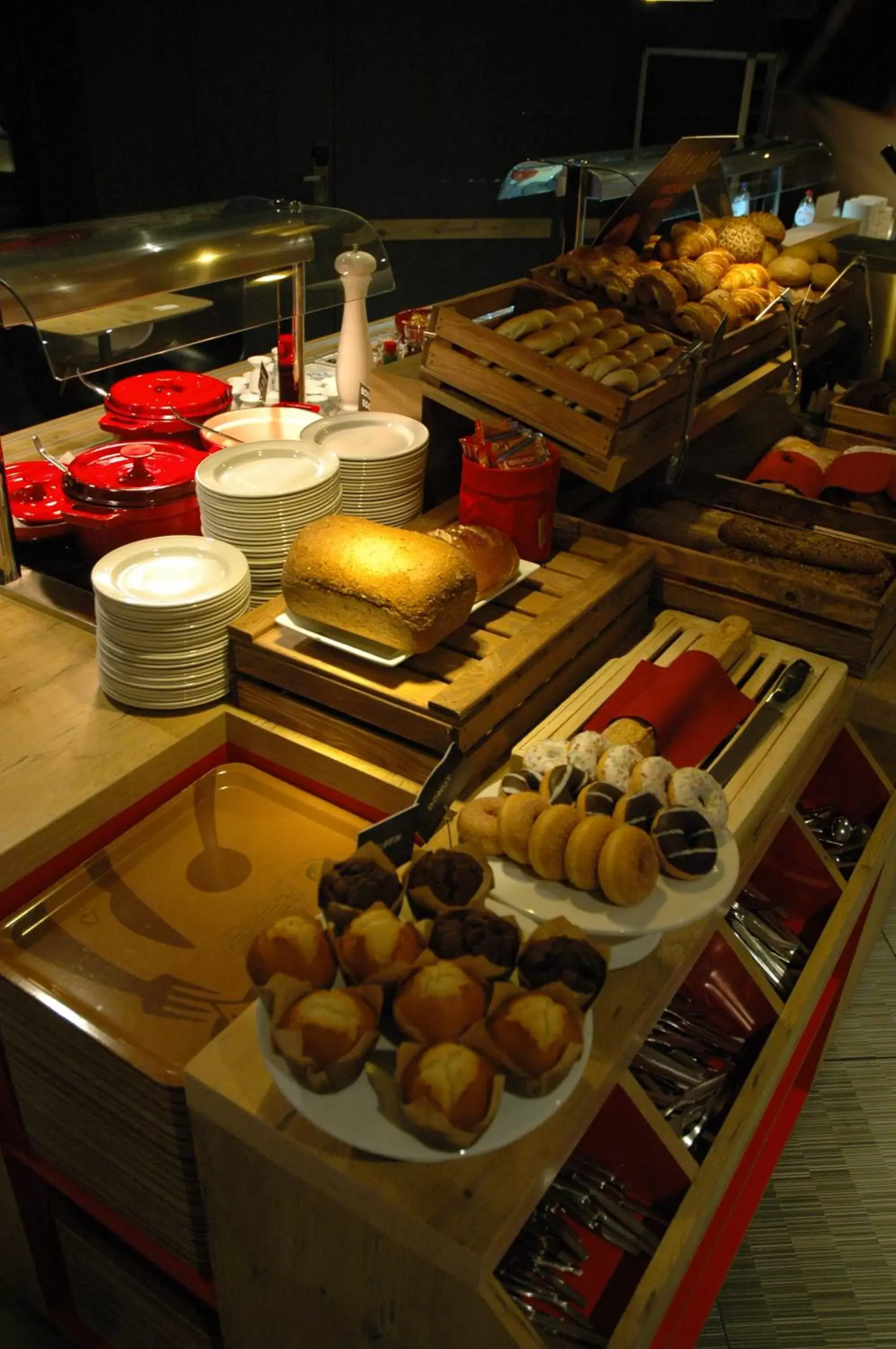 Buffet breakfast, Food in ibis Gent Centrum St. Baafs Kathedraal