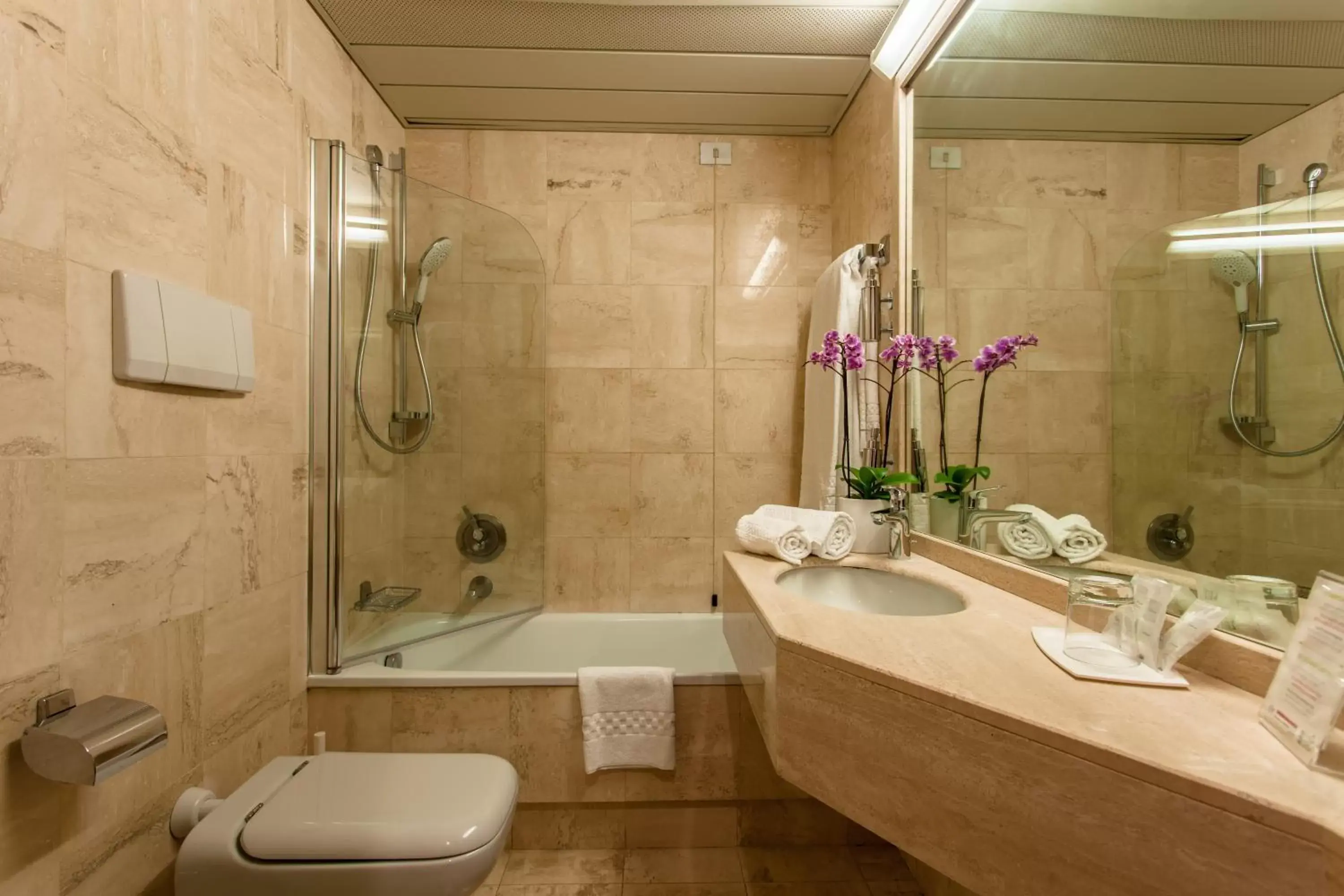 Bathroom in Etrusco Arezzo Hotel - Sure Hotel Collection by Best Western