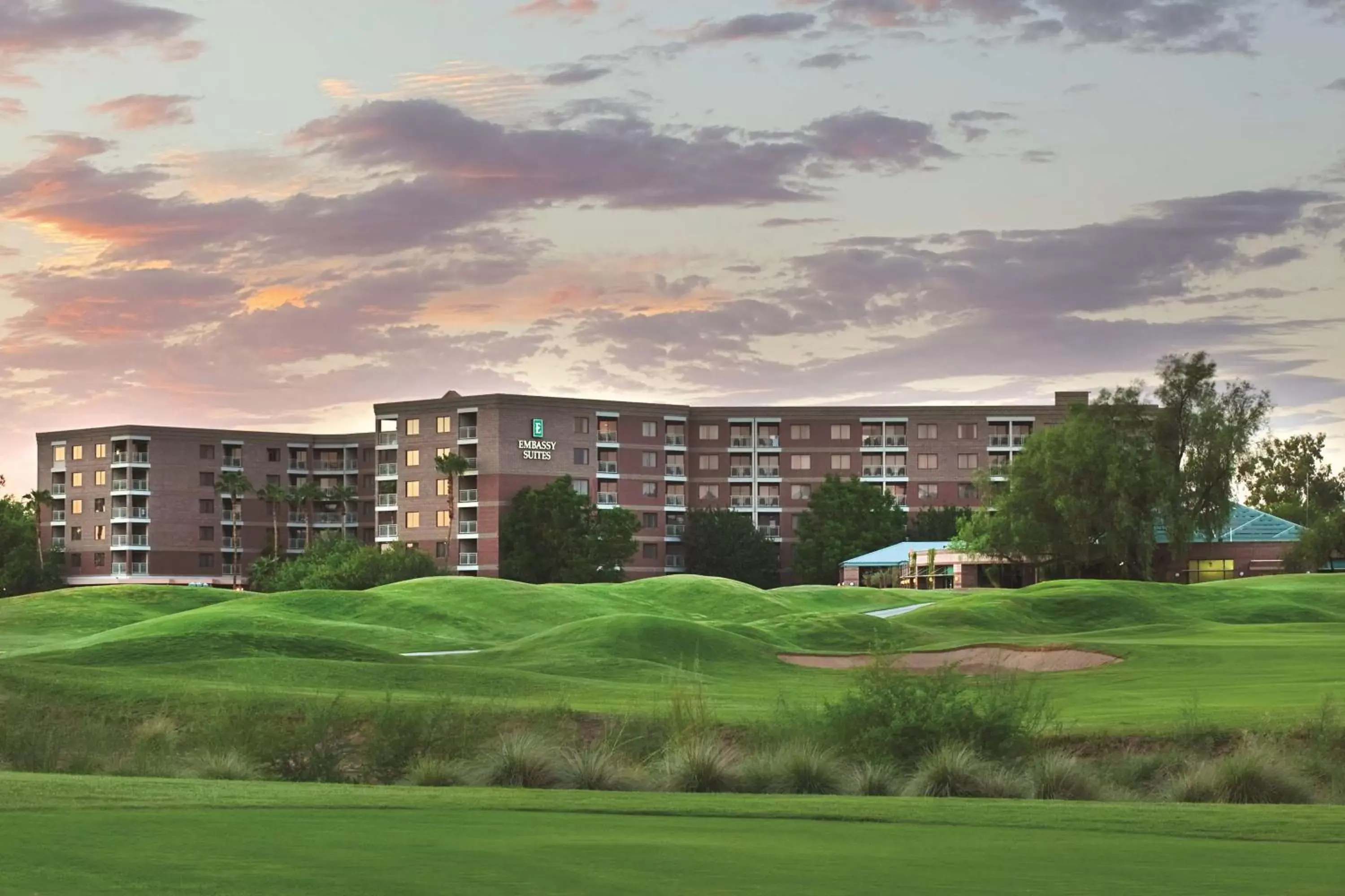 Golfcourse, Property Building in Embassy Suites by Hilton Phoenix Scottsdale