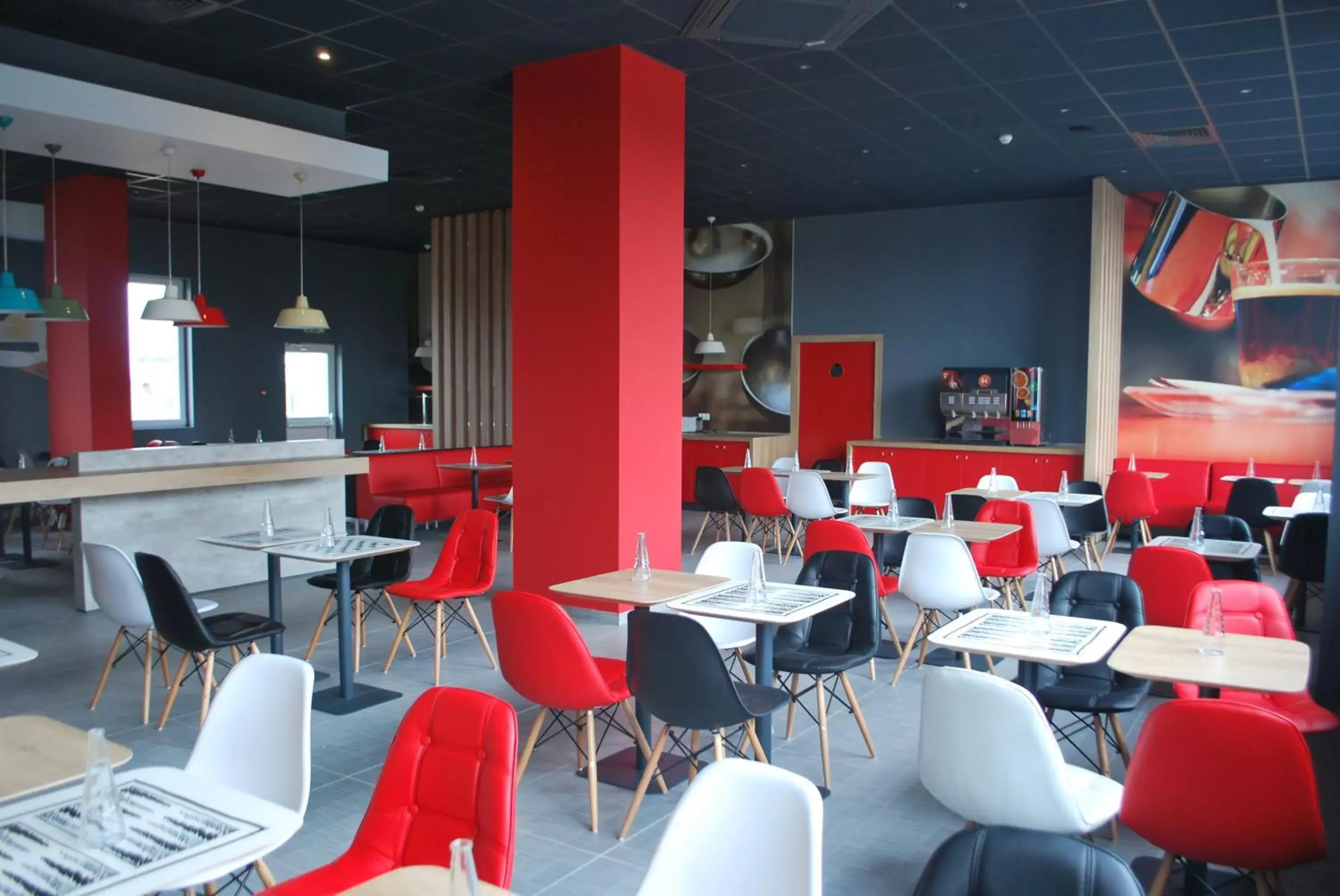 Restaurant/Places to Eat in Ibis Sofia Airport Hotel