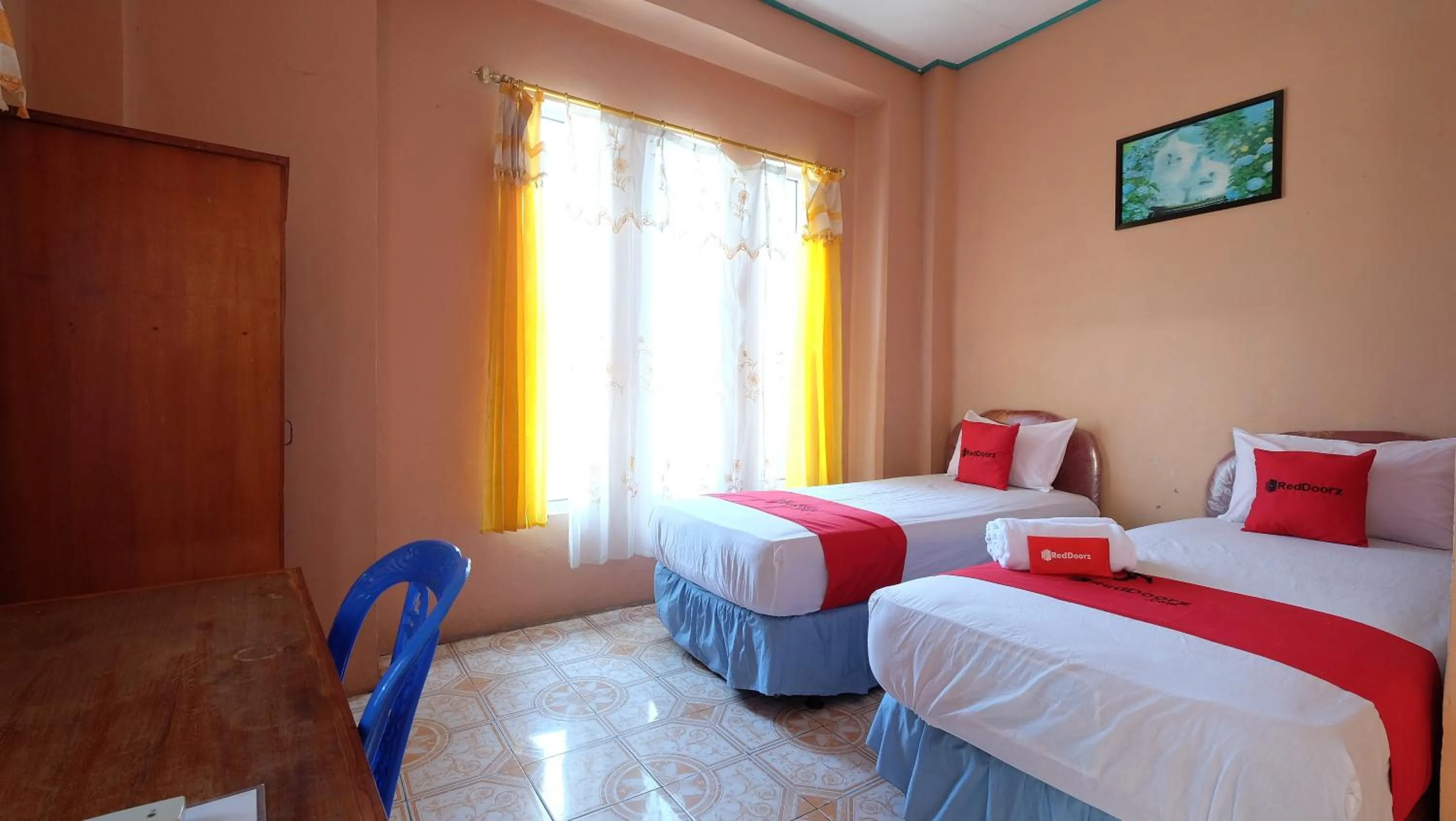 Bed in RedDoorz near Mangrove Forest Kupang