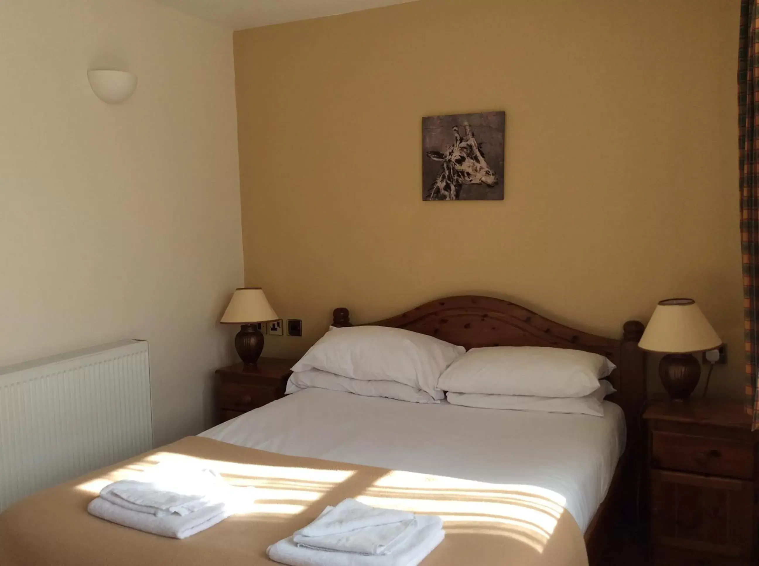 Double Room in The Fountain Oldwood Double Room in The Fountain Oldwood