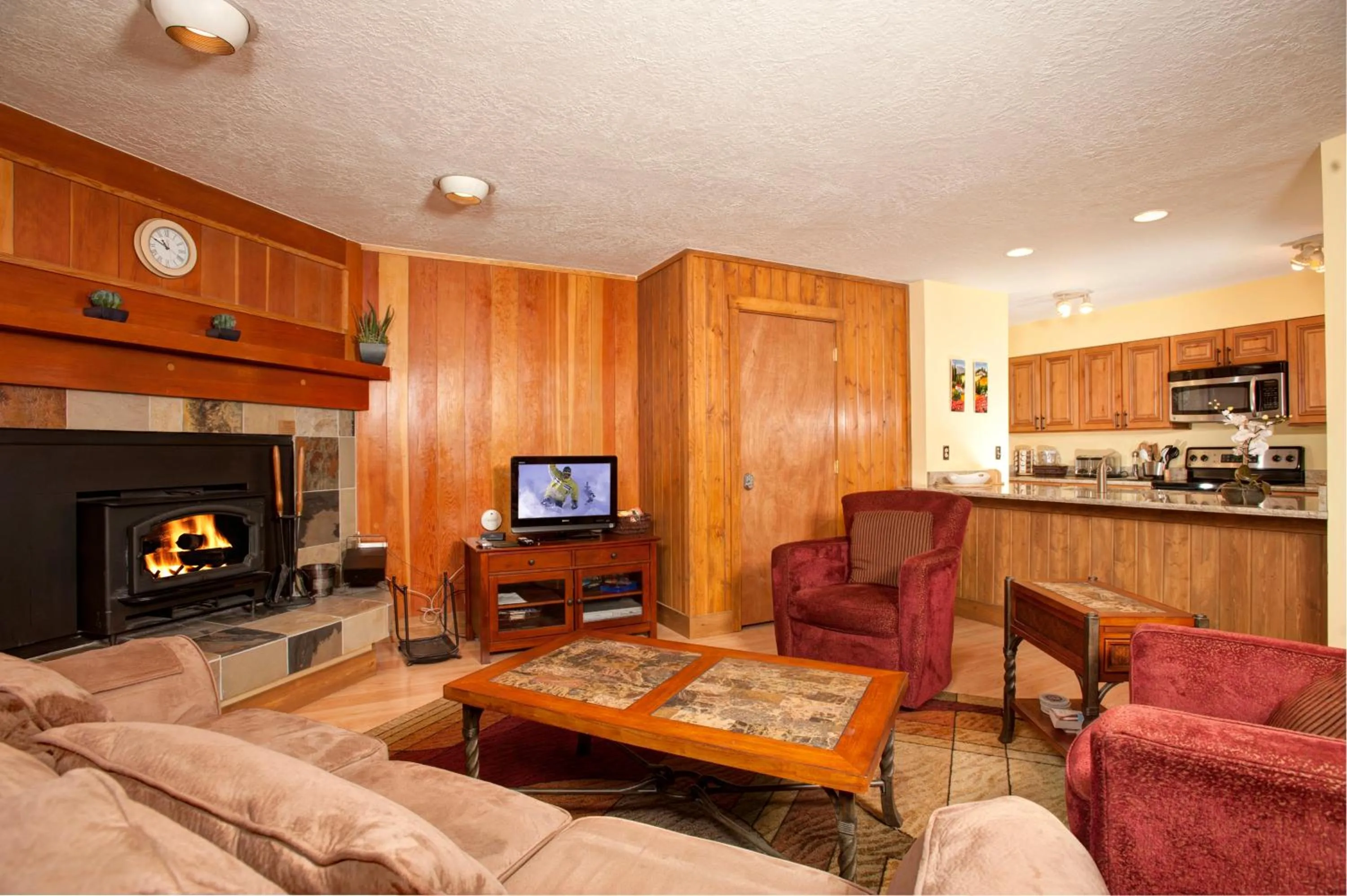 Kitchen or kitchenette in Evergreen Condominiums by Keystone Resort