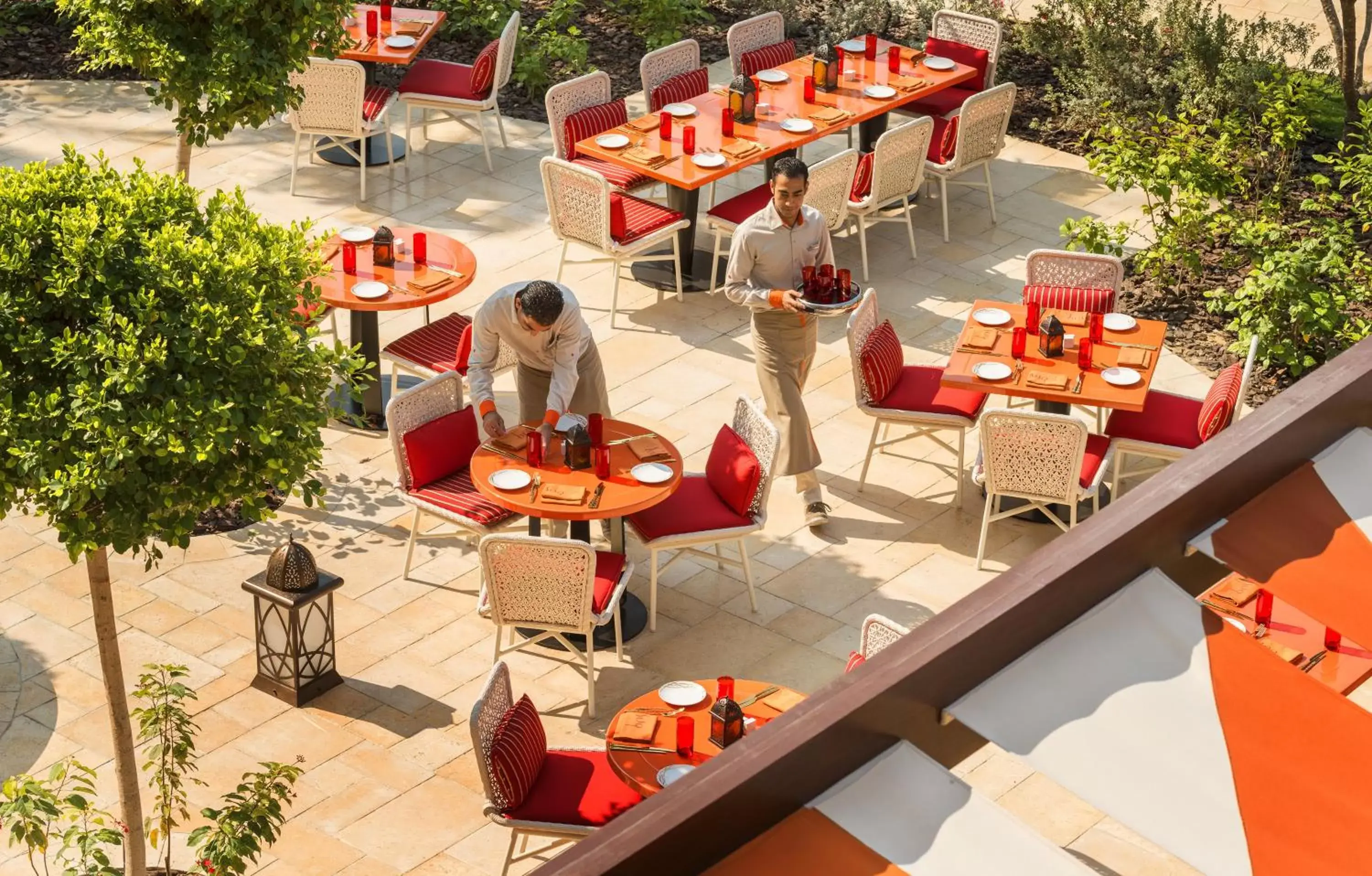 Restaurant/places to eat in Four Seasons Resort Dubai at Jumeirah Beach
