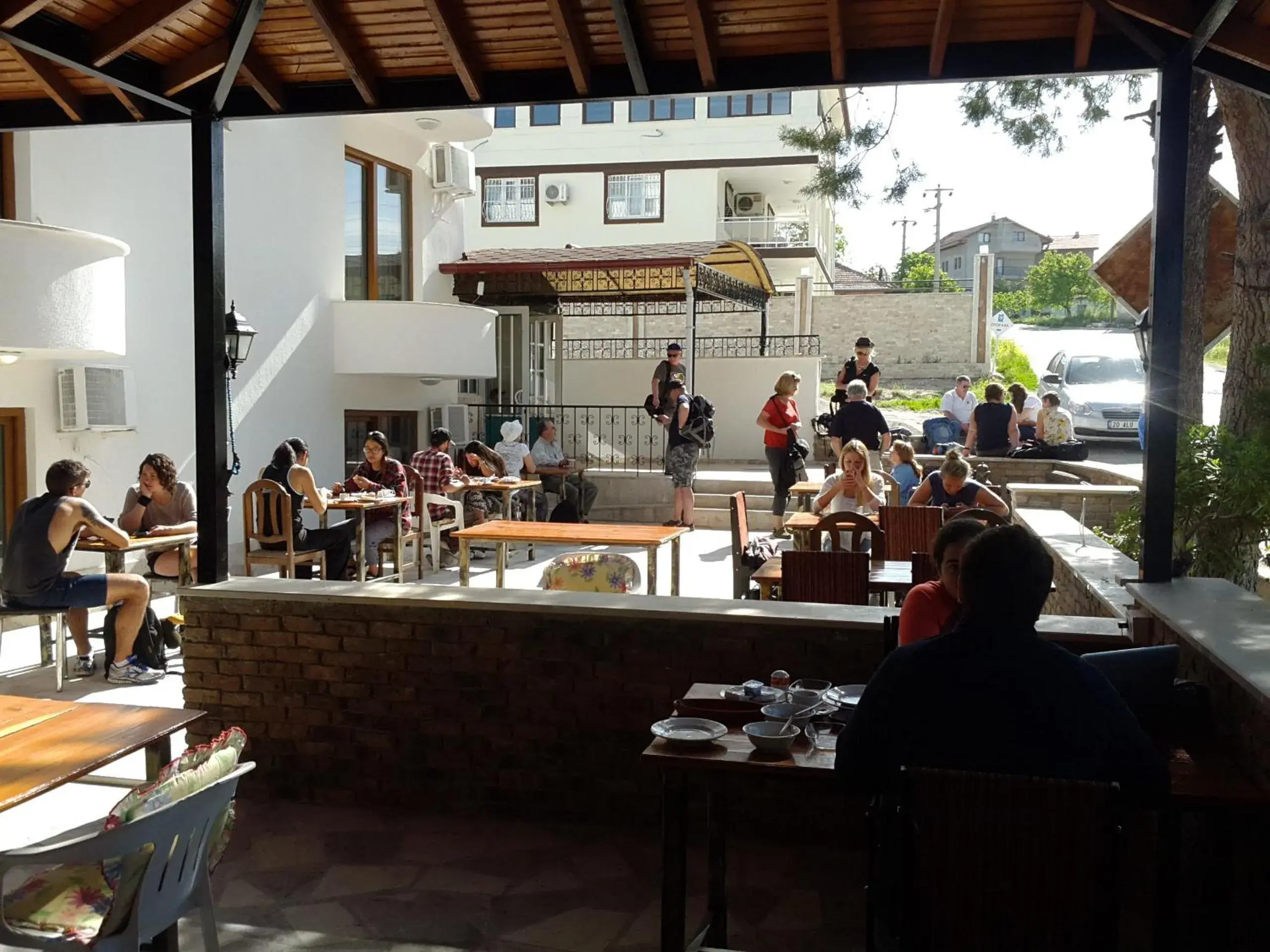 Garden, Restaurant/Places to Eat in Bellamaritimo Hotel