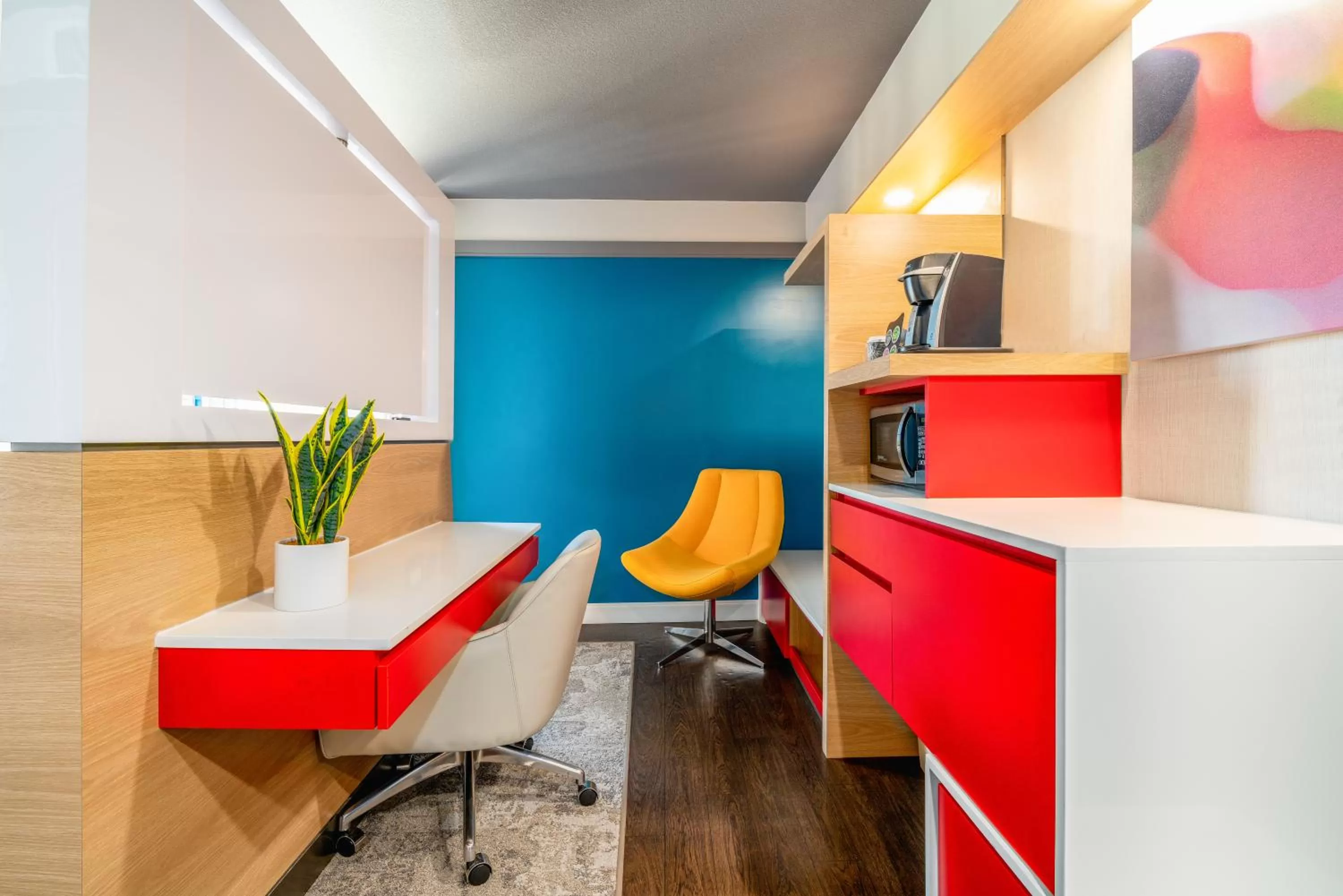 Seating area in Century Park Hotel LA