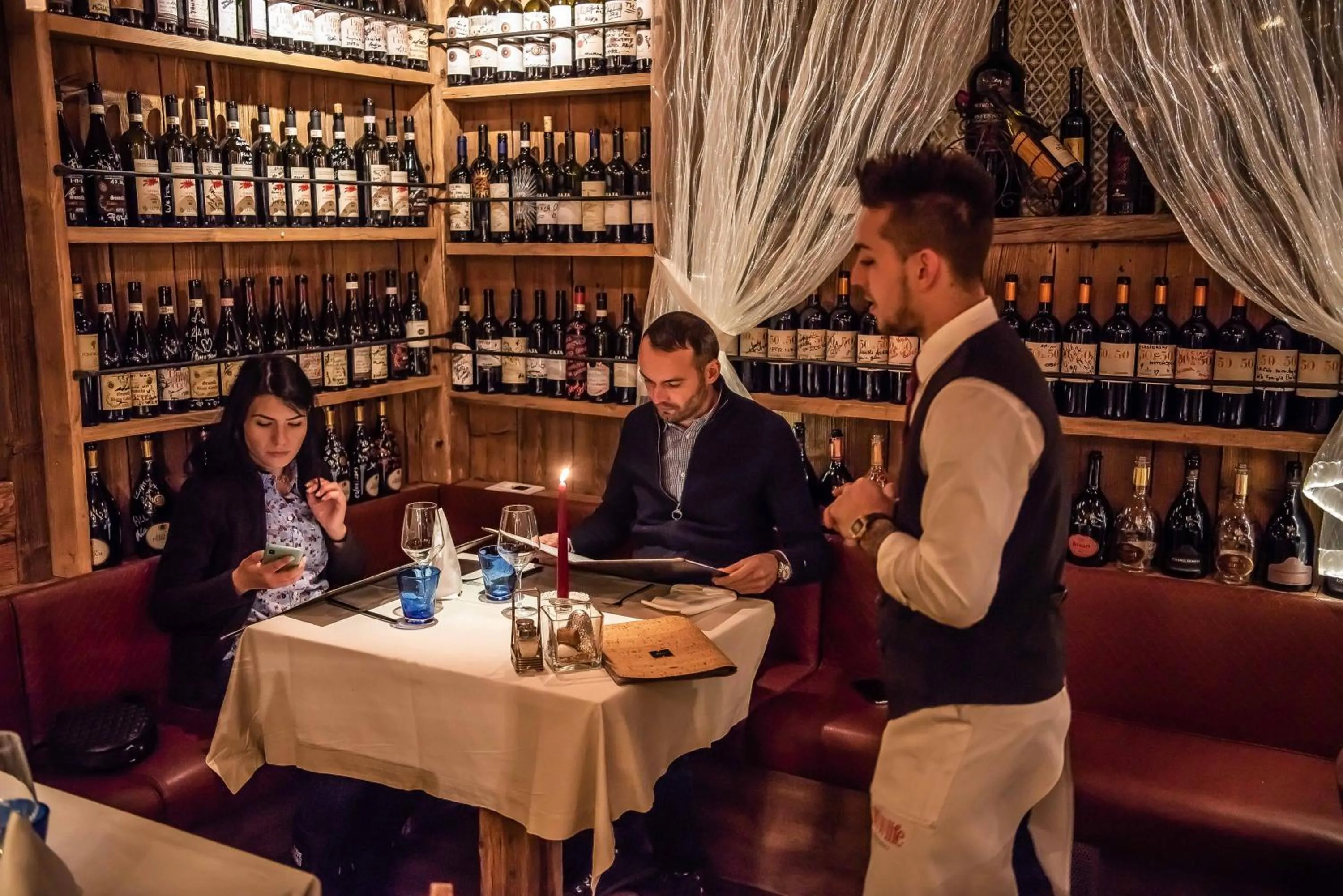 Restaurant/places to eat in Bivio Hotel Plaza