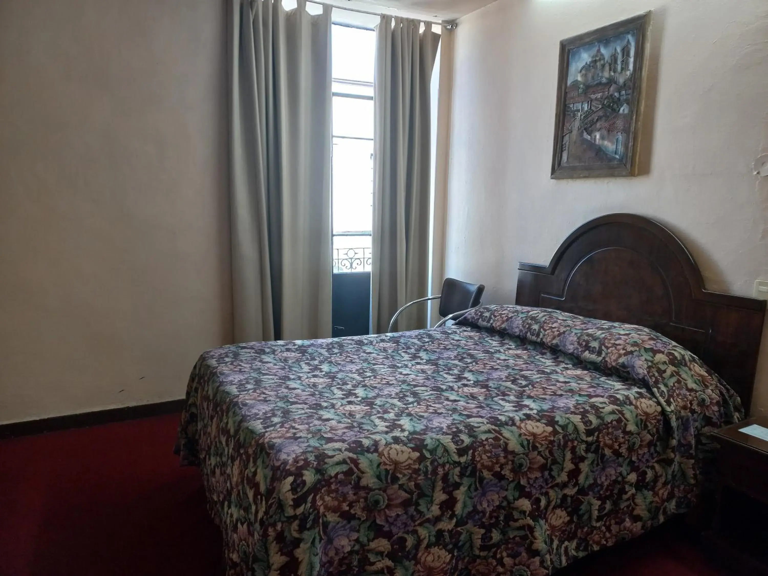 Bedroom, Bed in Hotel Gomez de Celaya