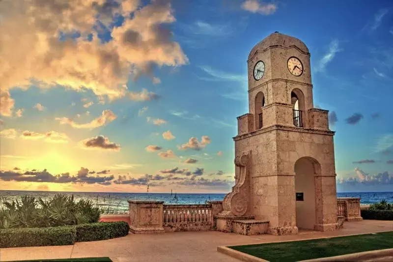 Nearby landmark in Hemingway Suites at Palm Beach Hotel Island