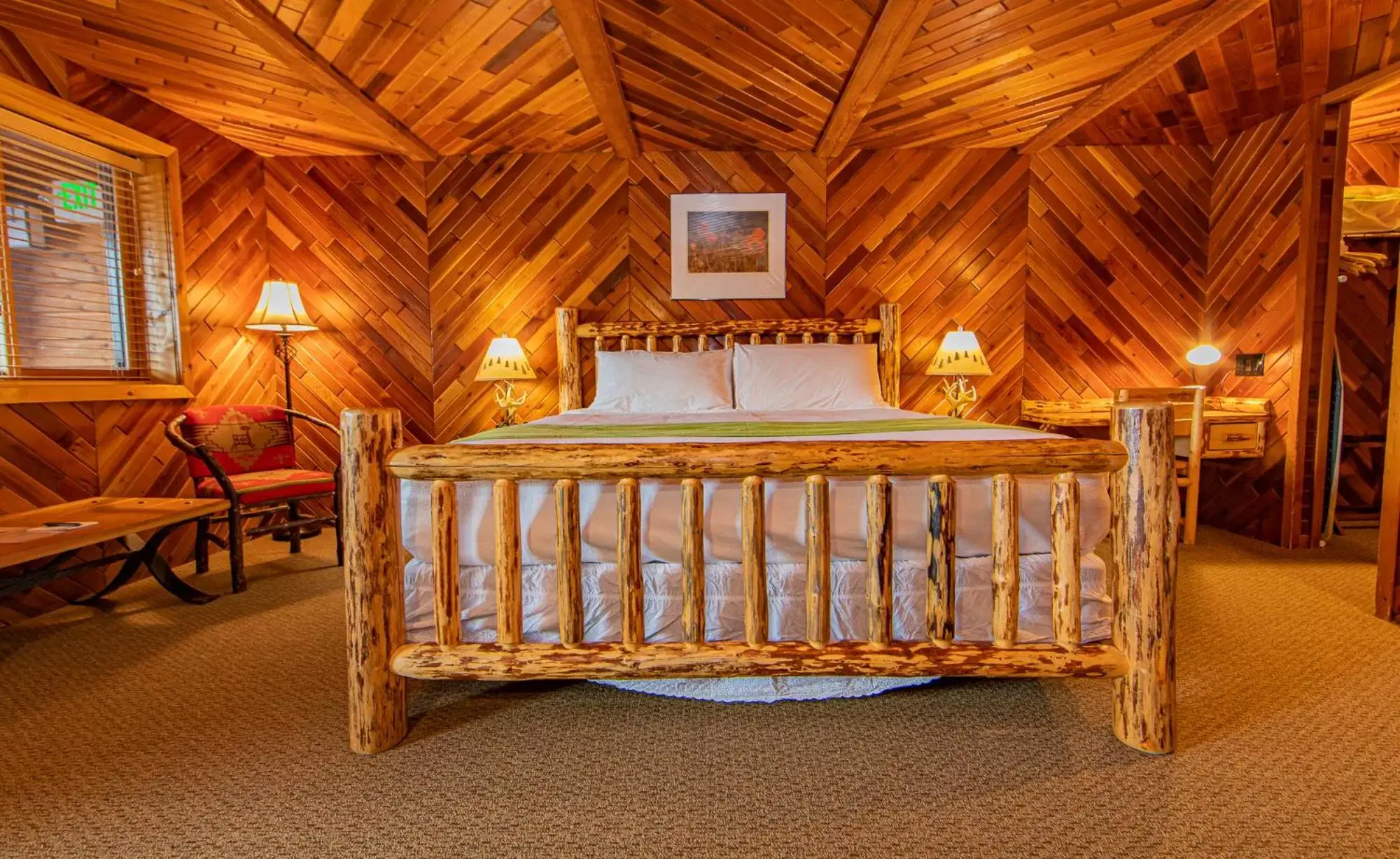 Bed in Cooper Spur Mountain Resort