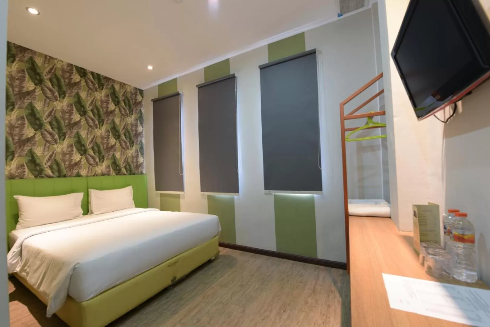 Bedroom, Bed in Kama Hotel