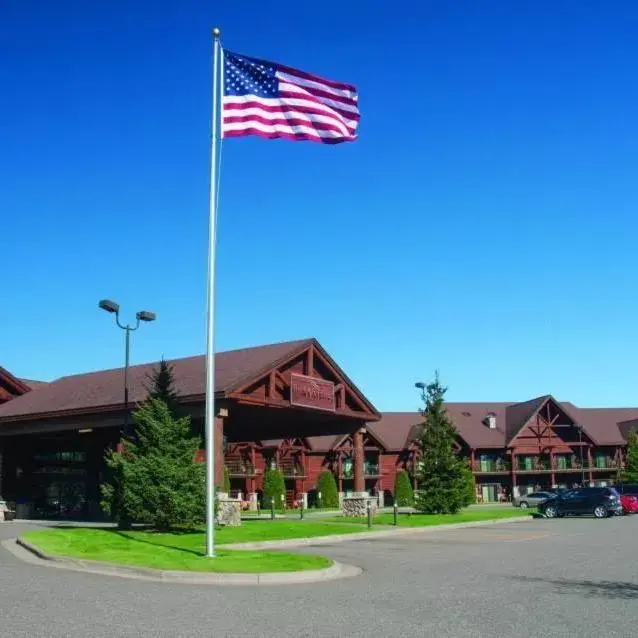 Property Building in The Waters of Minocqua