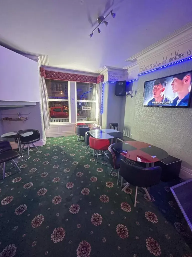 Lounge or bar in Hayward Hotel