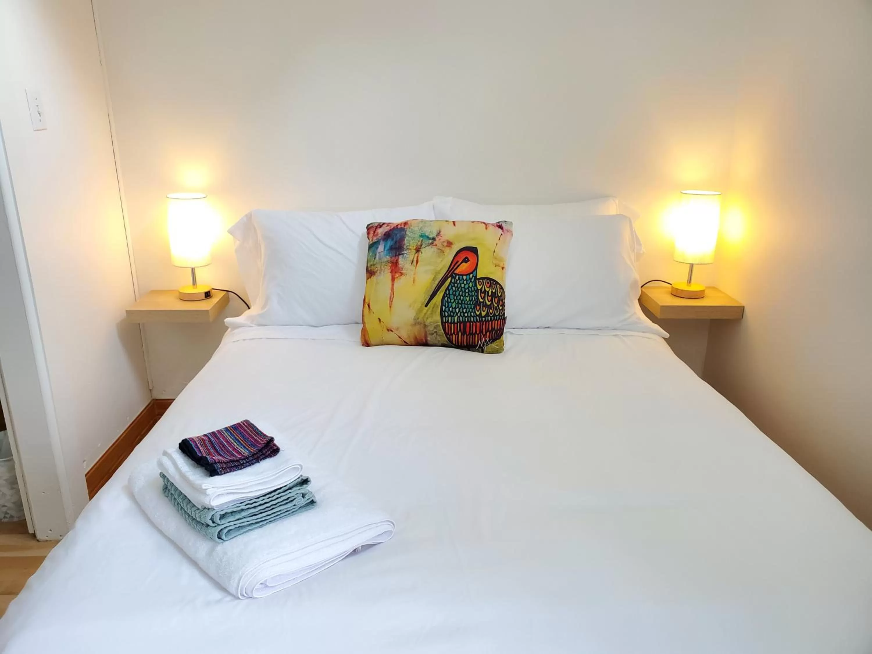 Bedroom, Bed in Auberge Mélilot