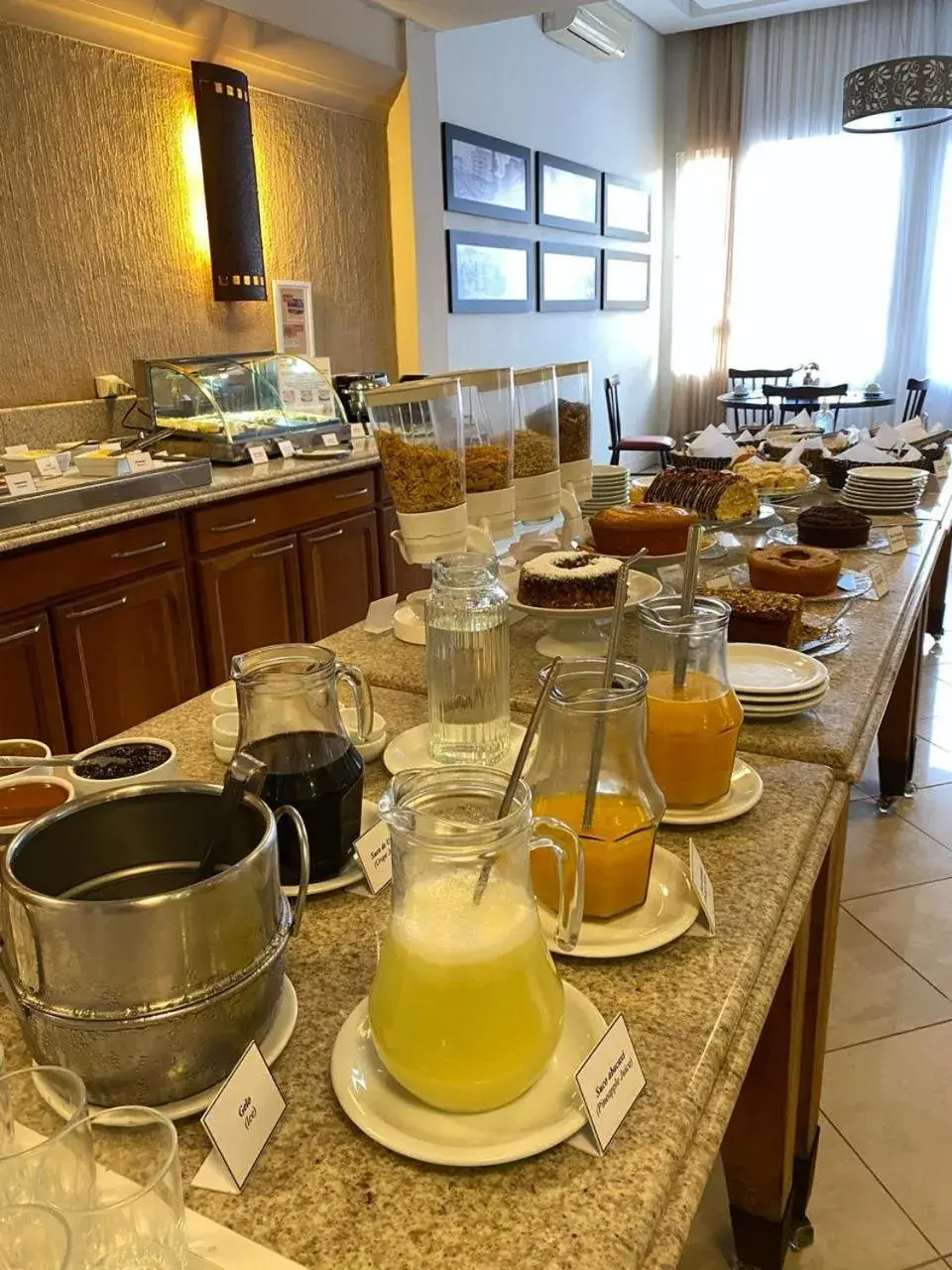 Buffet breakfast, Restaurant/Places to Eat in ALTADOMO HOTEL