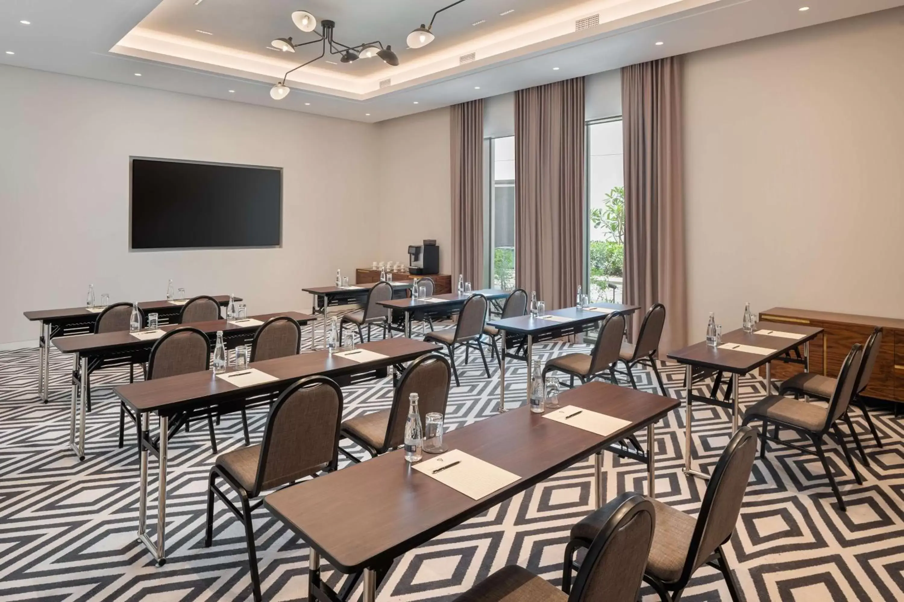 Meeting/conference room, Restaurant/Places to Eat in The WB Abu Dhabi, Curio Collection By Hilton