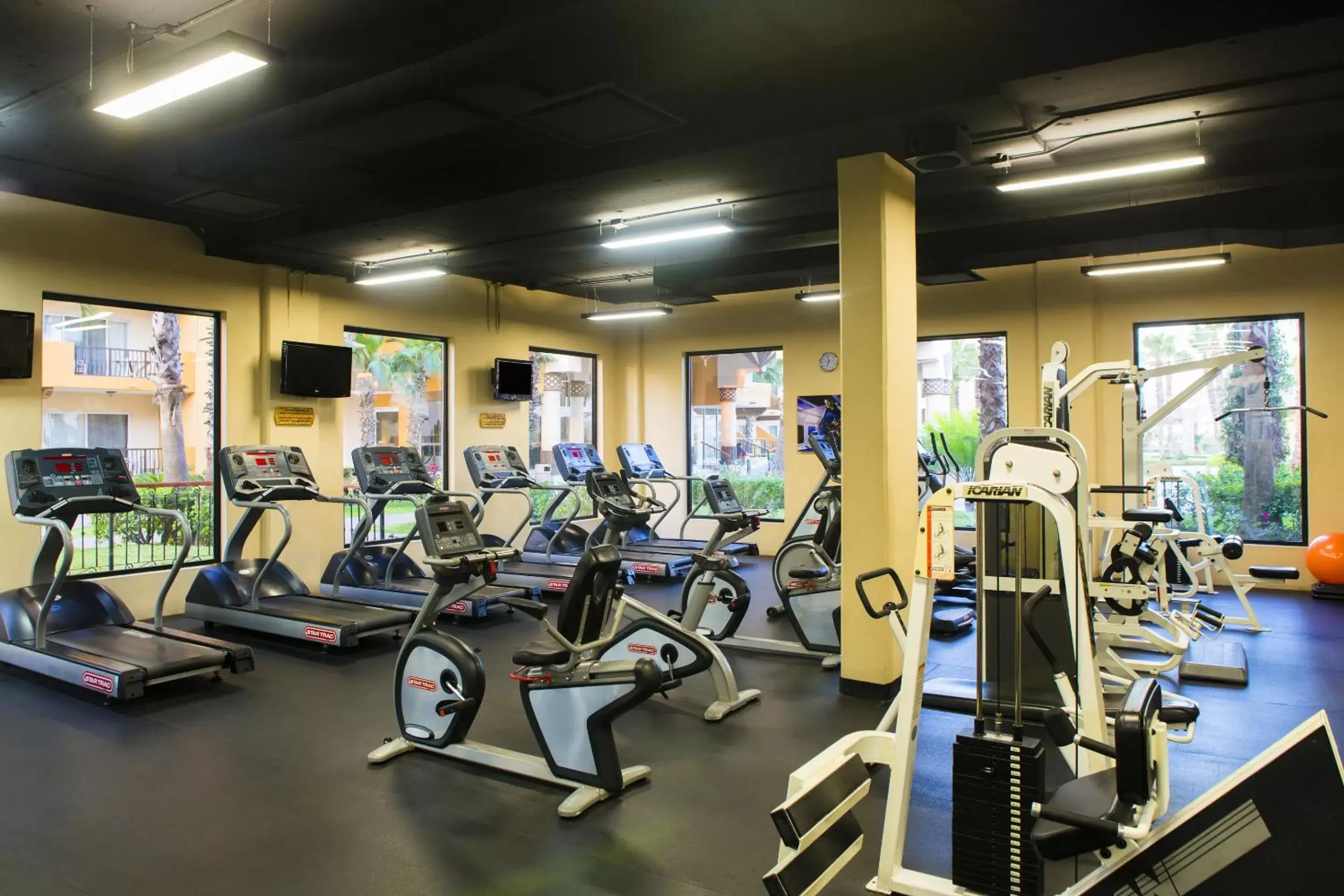 Fitness centre/facilities in Villa del Palmar Beach Resort & Spa Fitness centre/facilities in Villa del Palmar Beach Resort & Spa