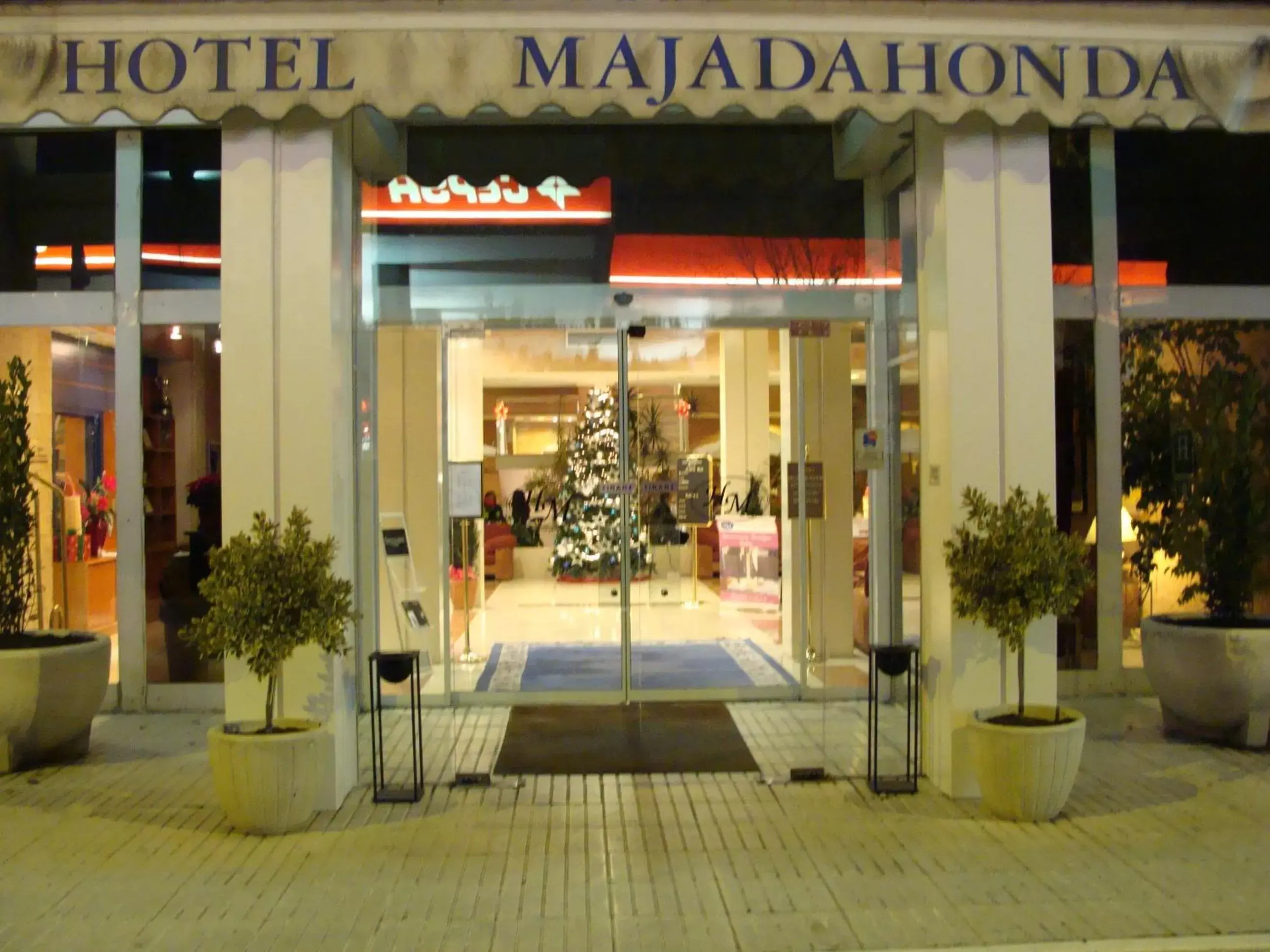 Facade/entrance in Hotel Majadahonda