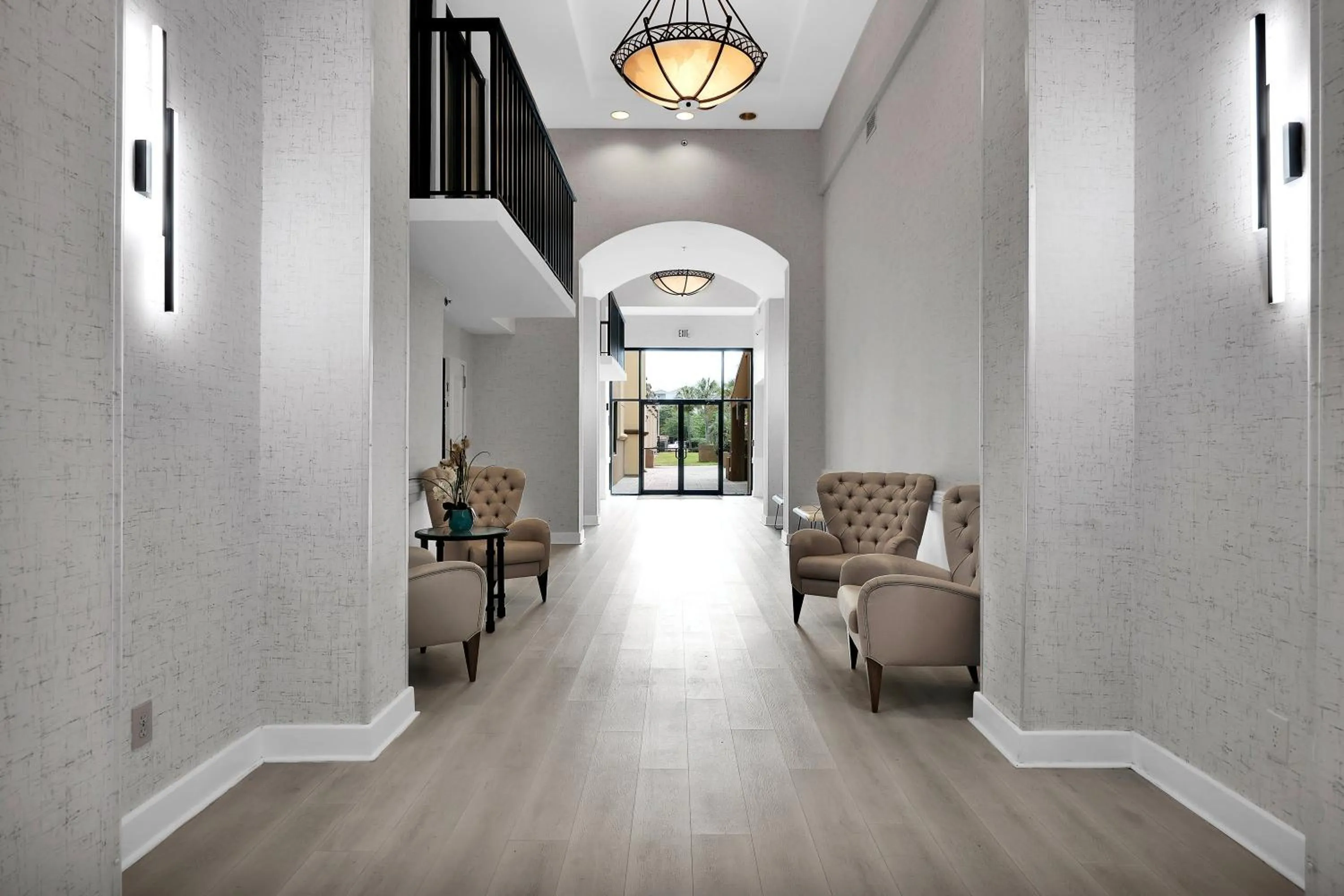 Property building in Ramada by Wyndham Jacksonville I-95 by Butler Blvd