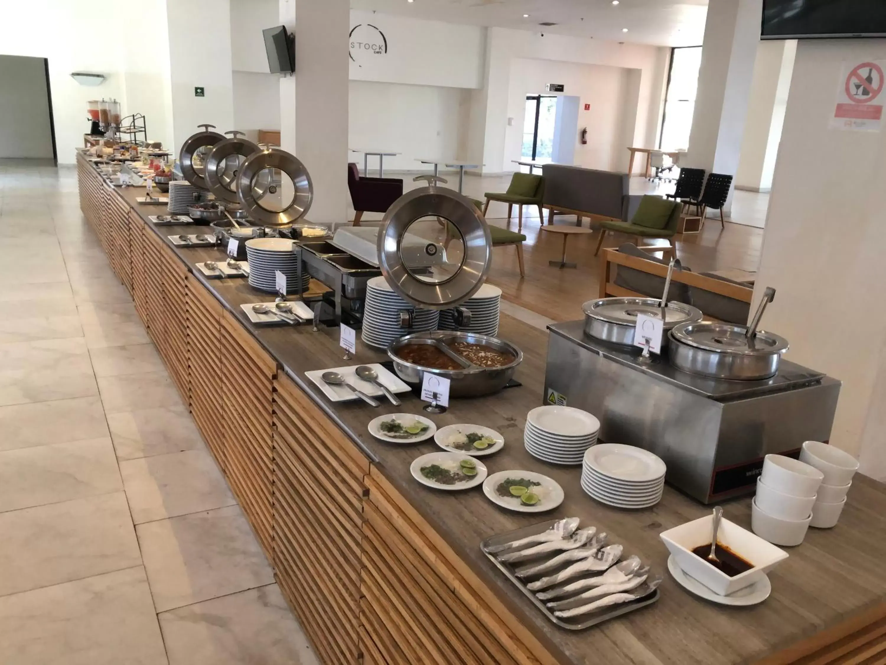 Buffet breakfast in Real Inn Mexicali