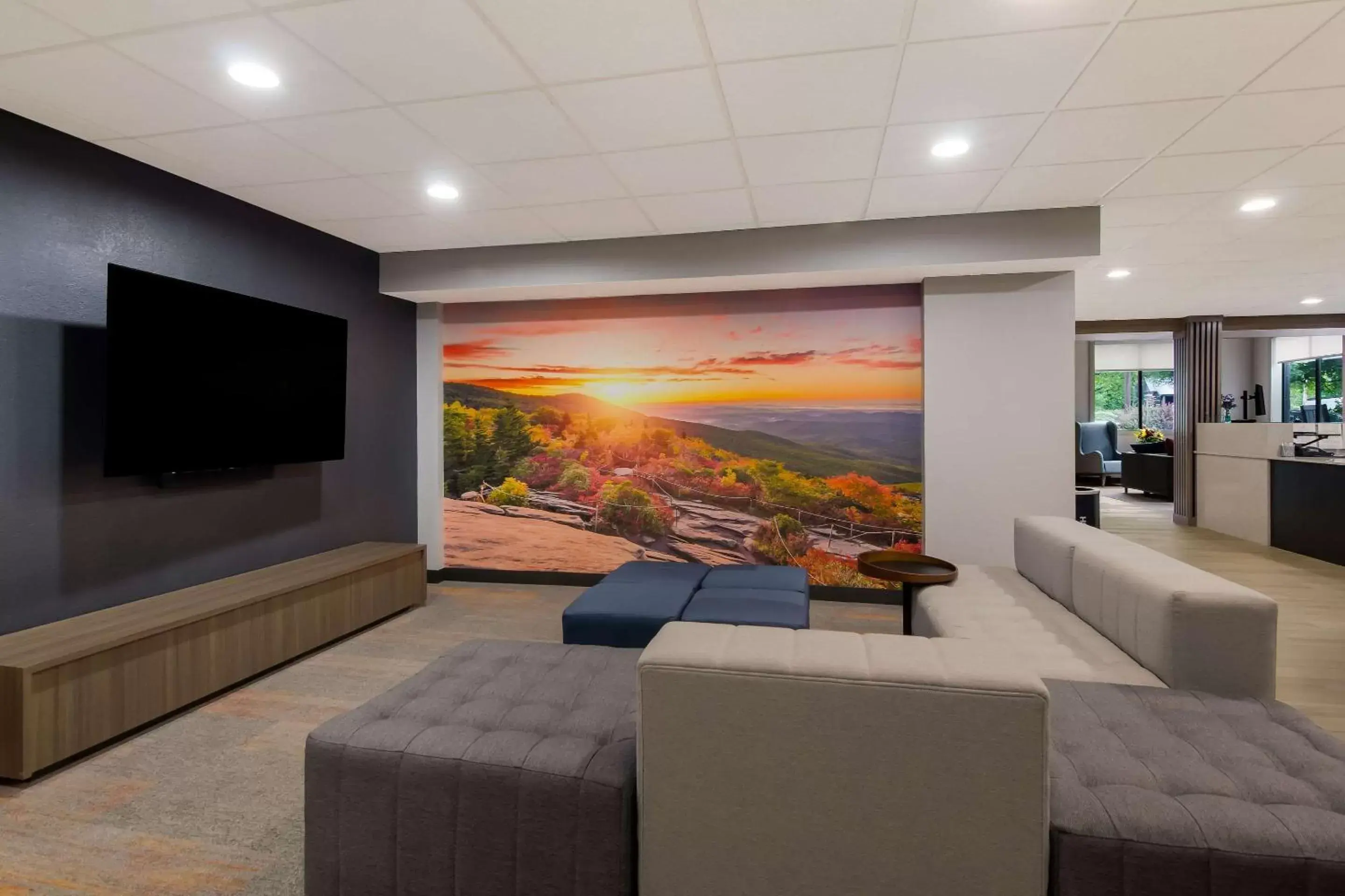 Lobby or reception in Graystone Lodge, Ascend Hotel Collection