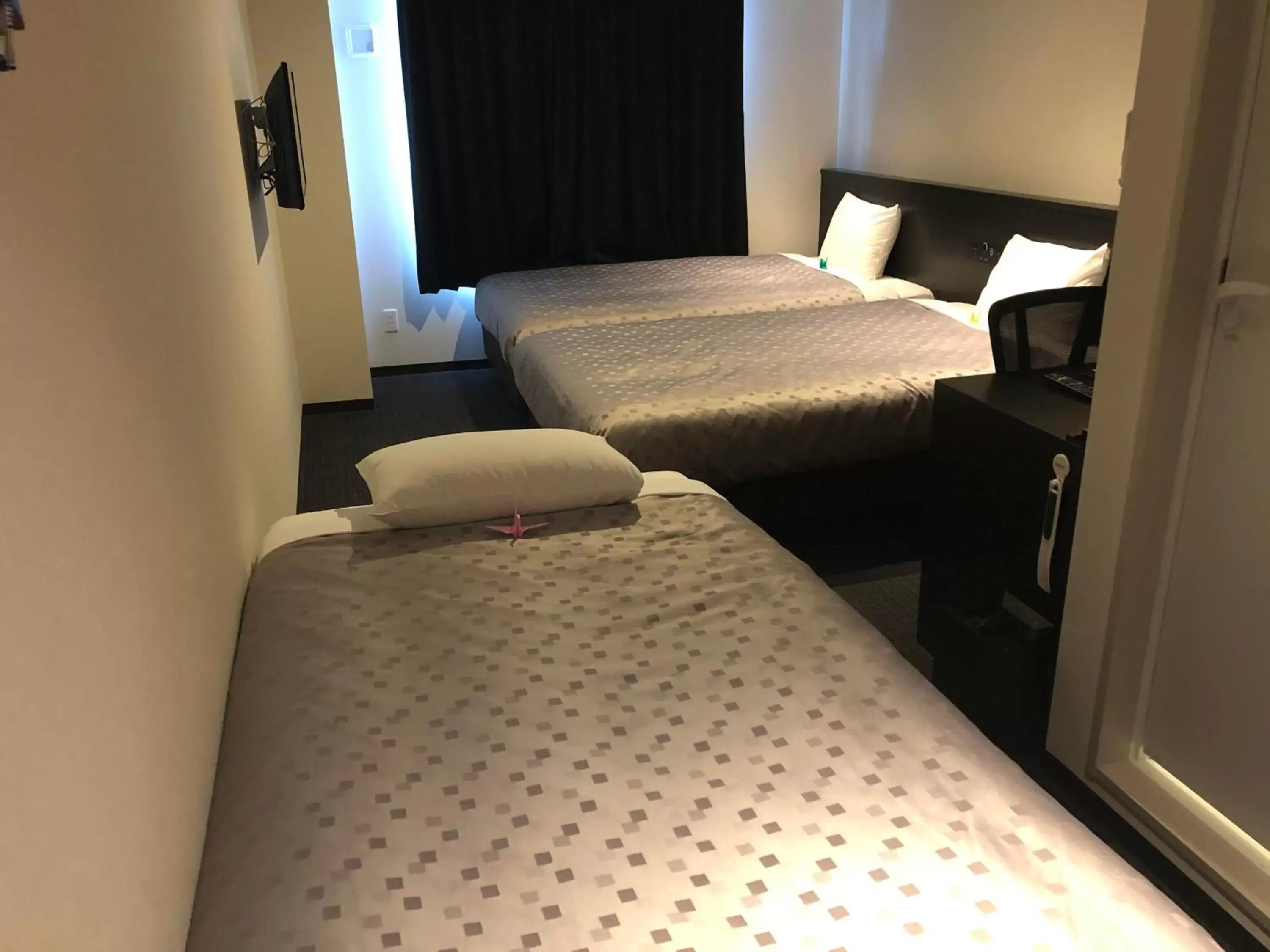Bedroom, Bed in Hotel Bloemen North Hanazono