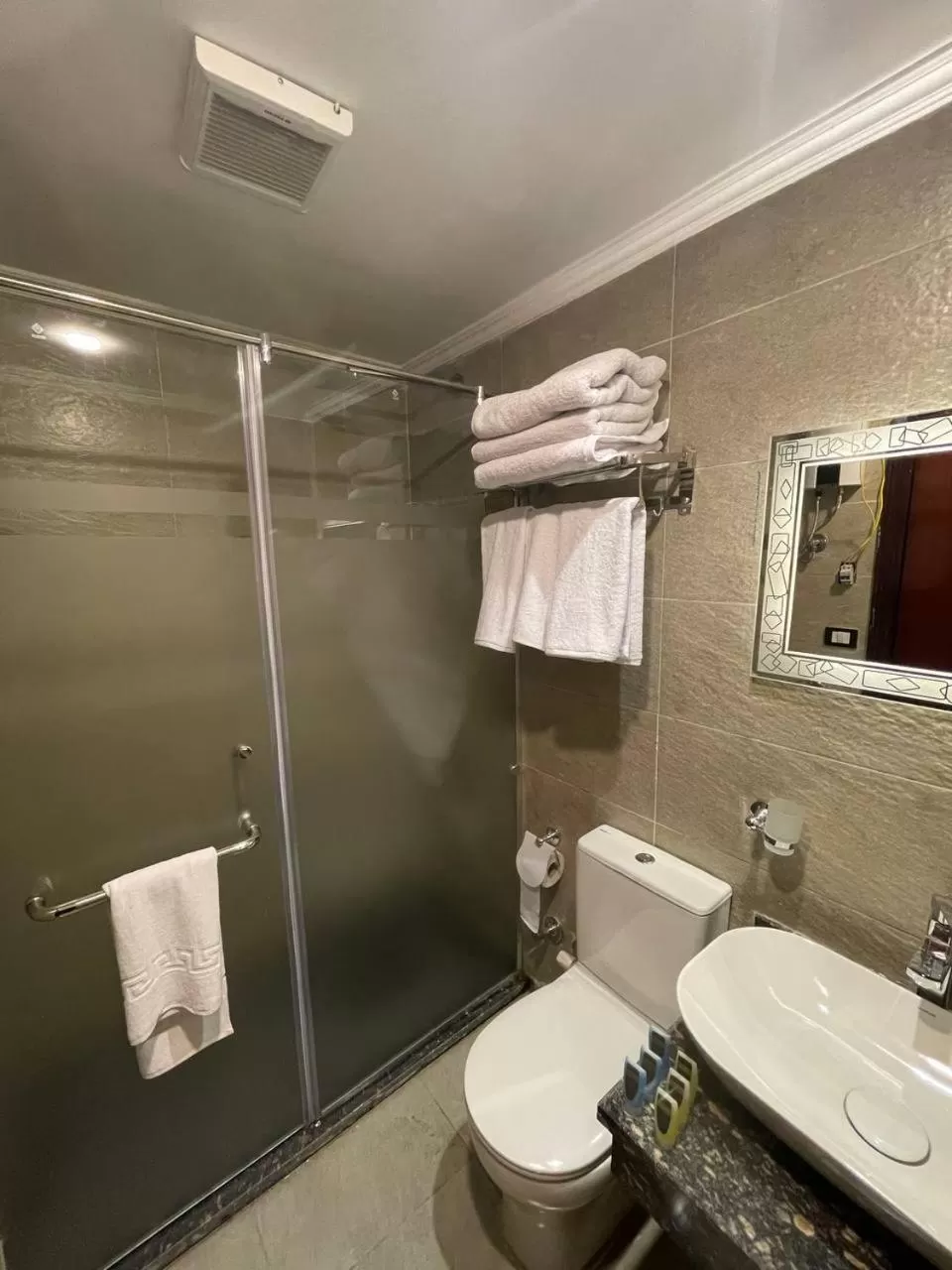 Shower, Bathroom in Jewel Grand Museum & Pyramids View