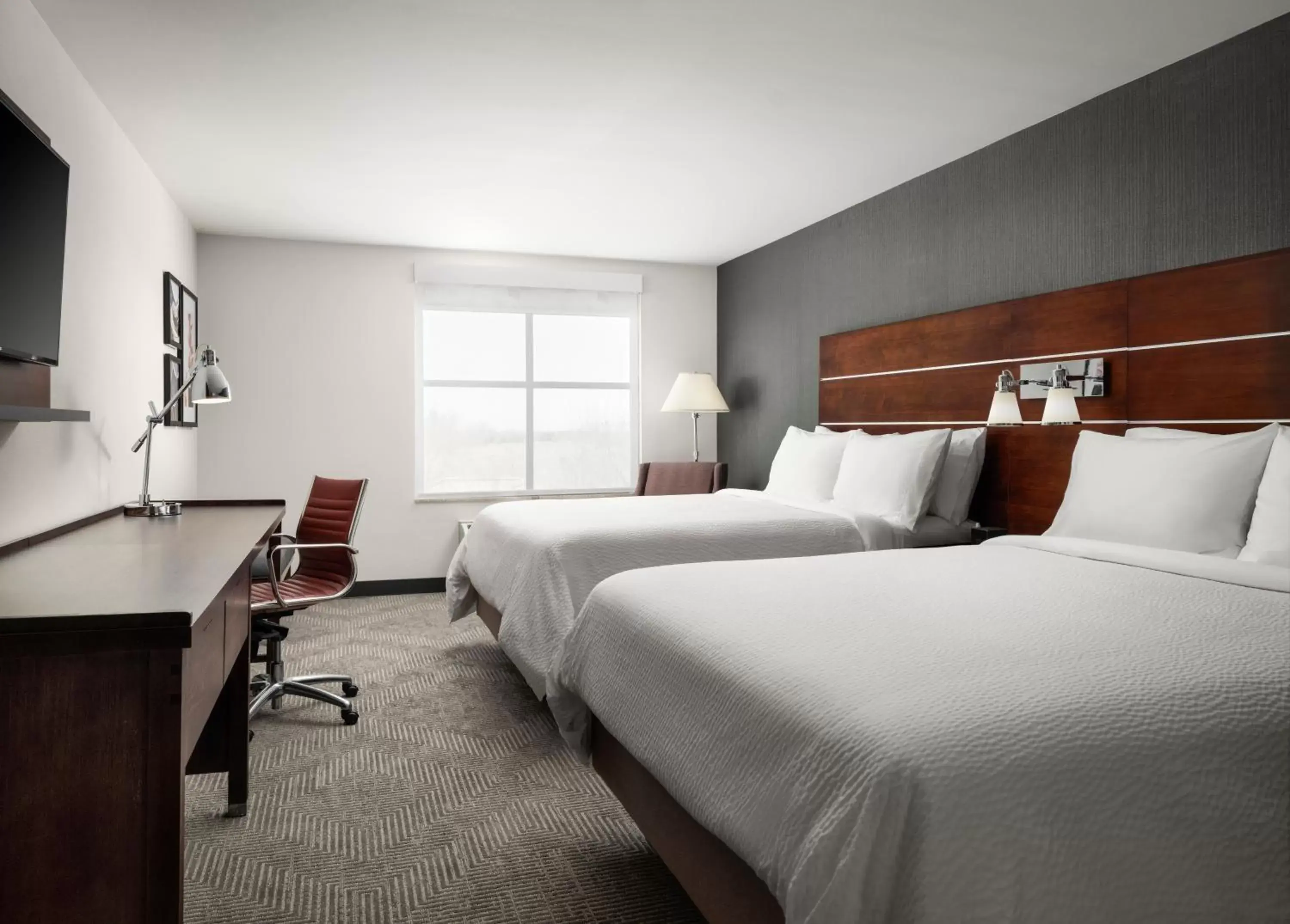 Bed in Holiday Inn - Cincinnati - Liberty Way, an IHG Hotel