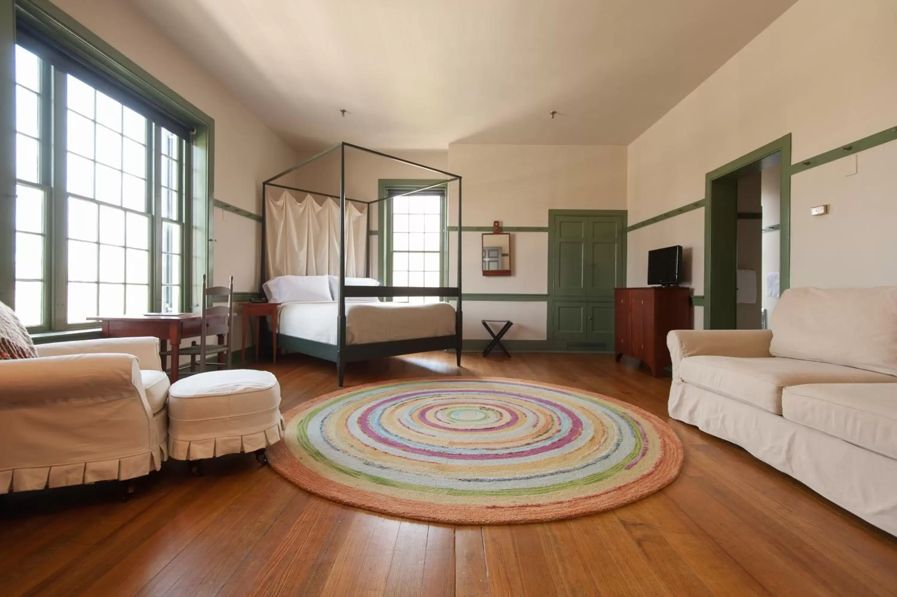 Seating Area in Shaker Village of Pleasant Hill