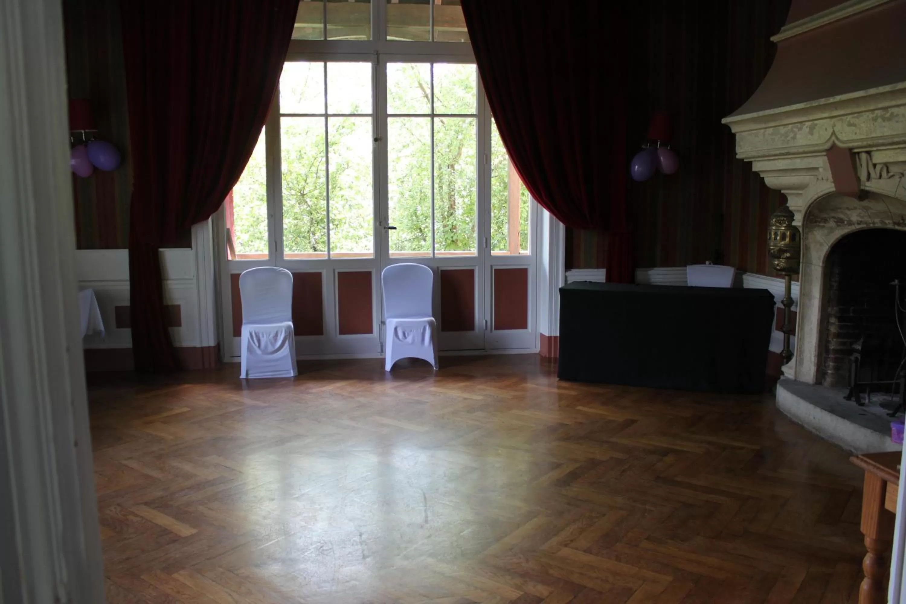 Seating area in La Garenne de Morestel