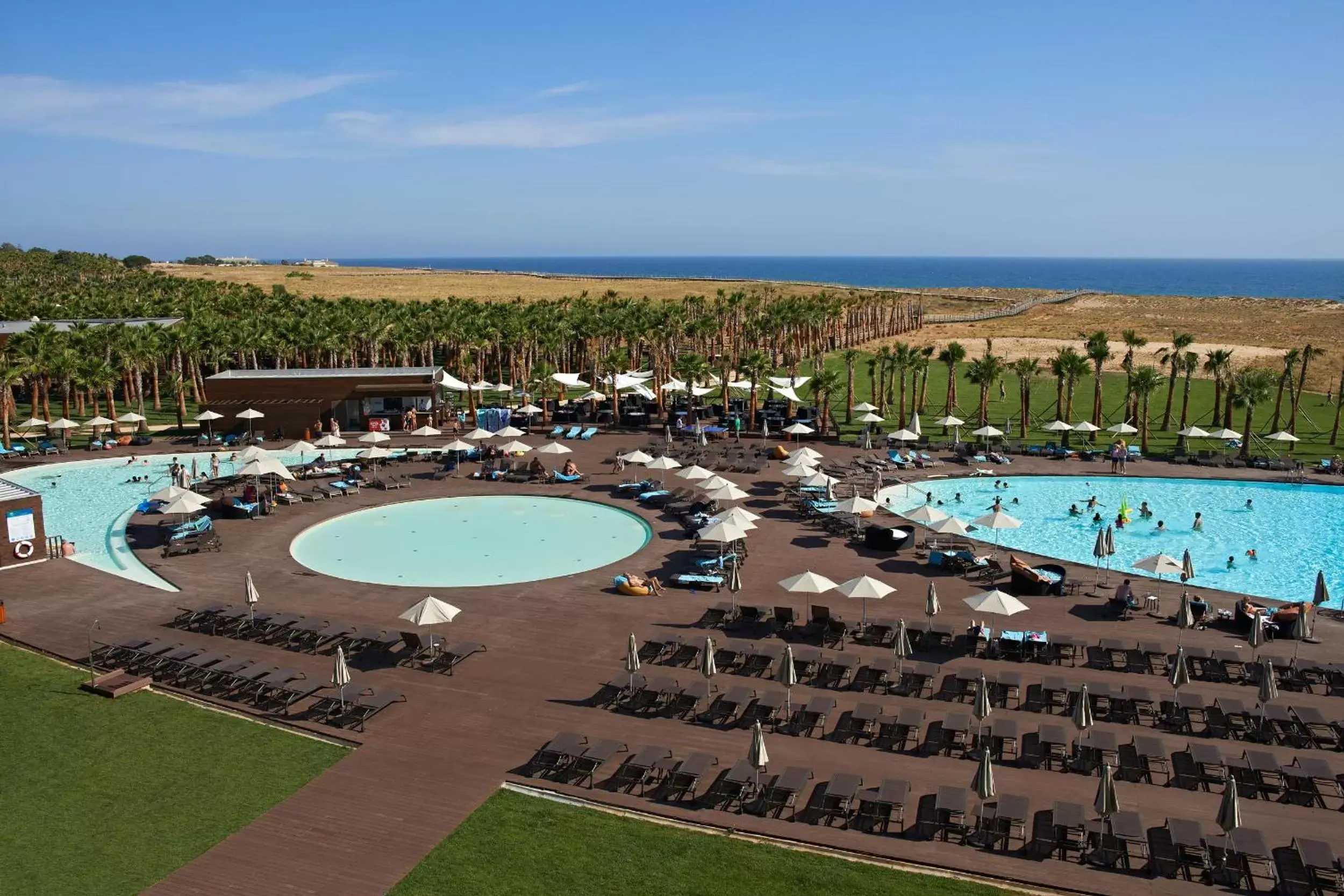 Bird's eye view, Pool View in VidaMar Resort Hotel Algarve