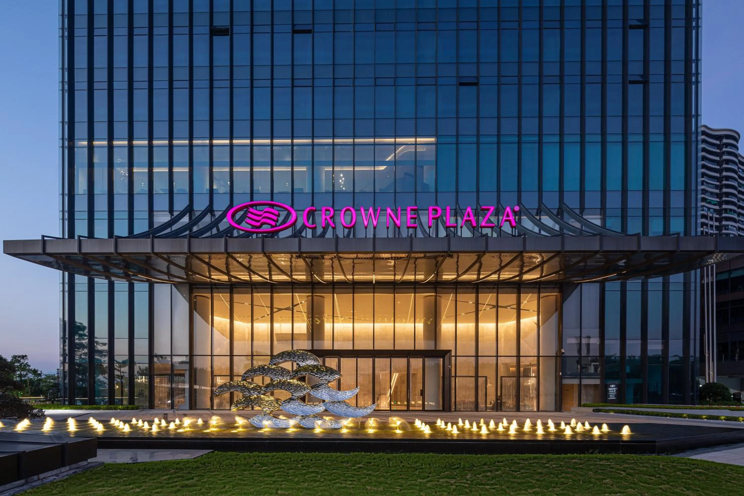 Property building in Crowne Plaza Chaozhou Riverside by IHG