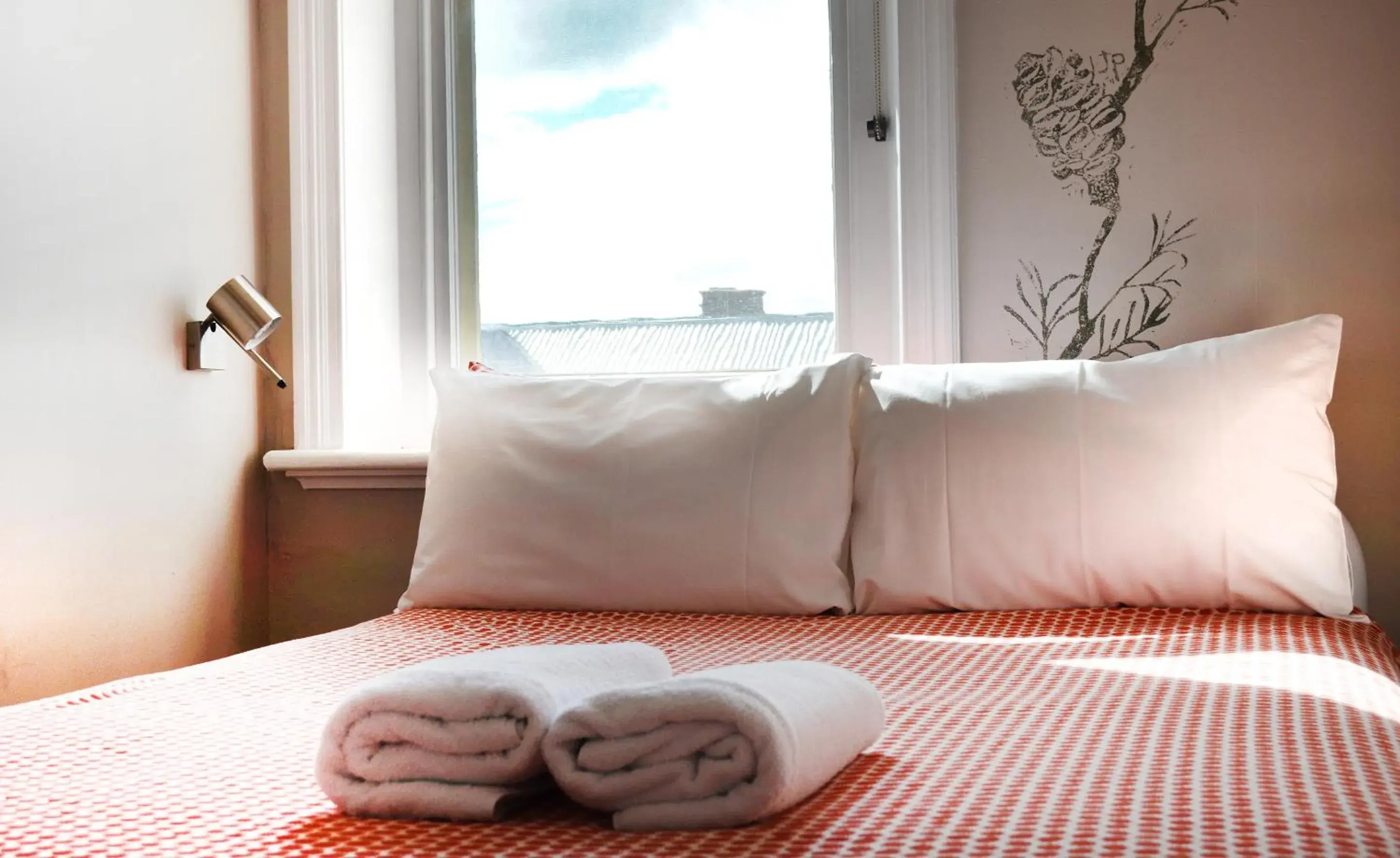 Bed in YHA Port Elliot Beach House
