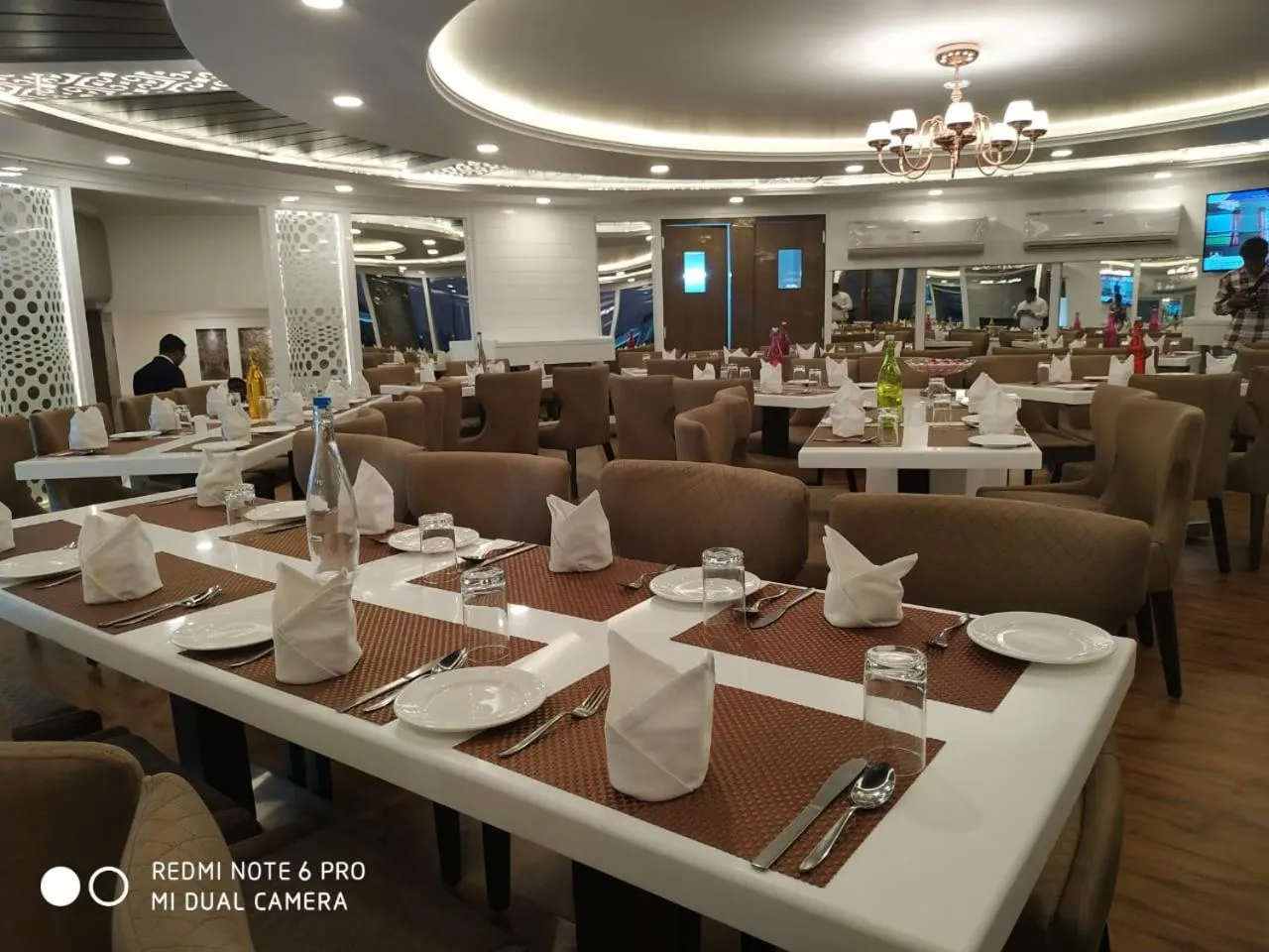 Restaurant/places to eat in Hotel Pushp Villa Agra Taj East Gate