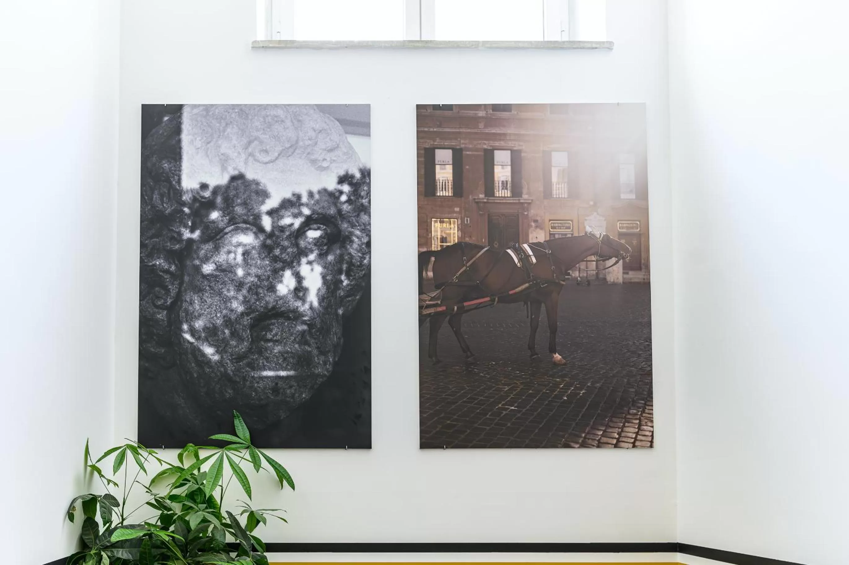 Decorative detail in Central Lodge Hotel