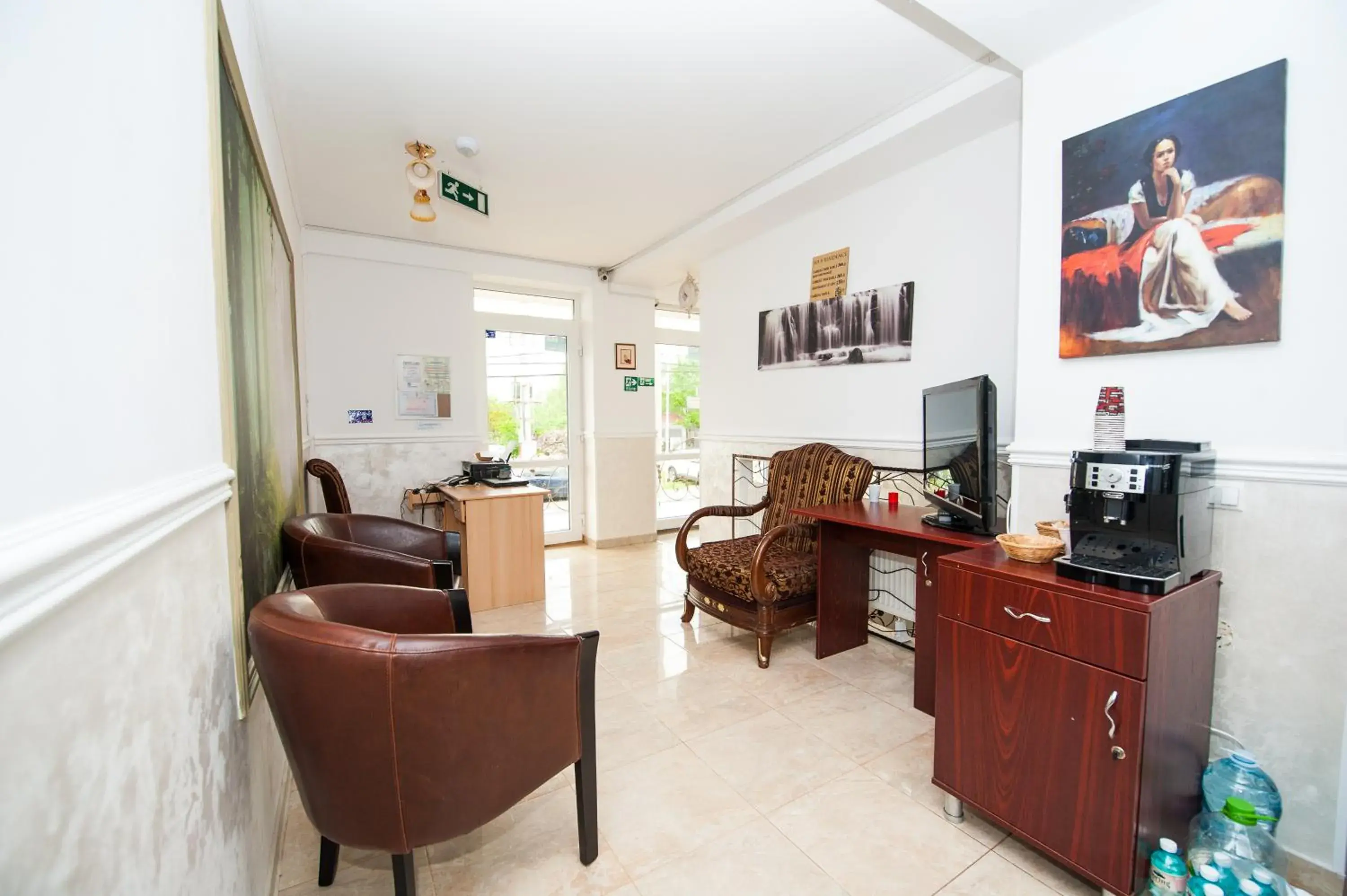 Seating area in SIA Residence