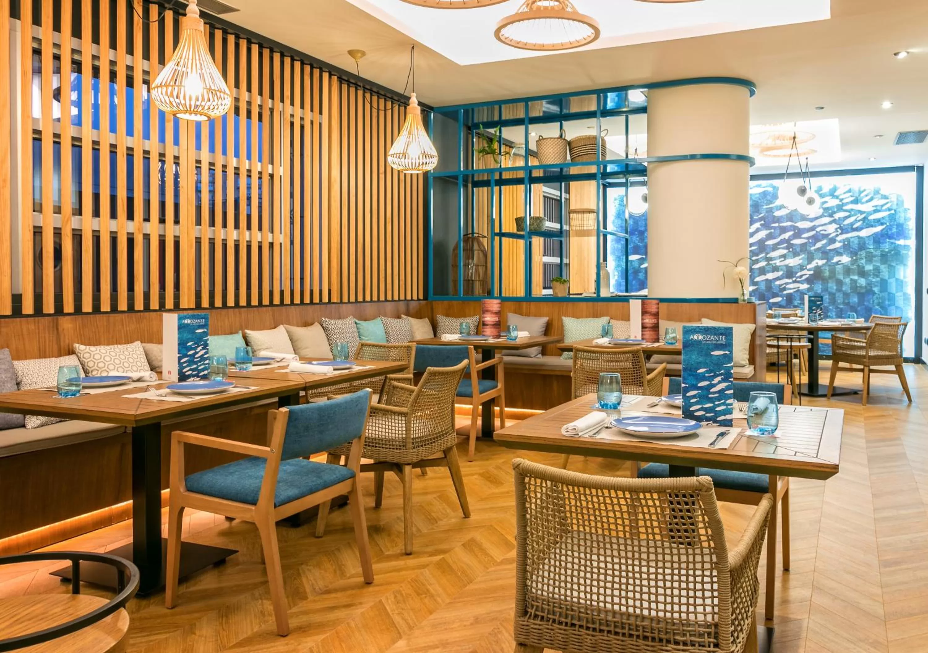 Restaurant/places to eat in Barceló Granada Congress