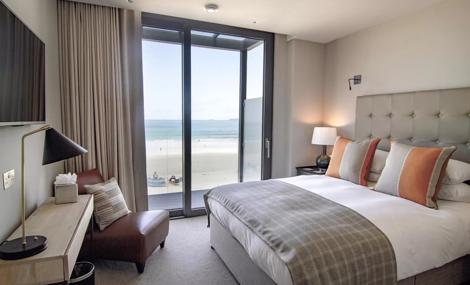 Bed in Carbis Bay and Spa Hotel