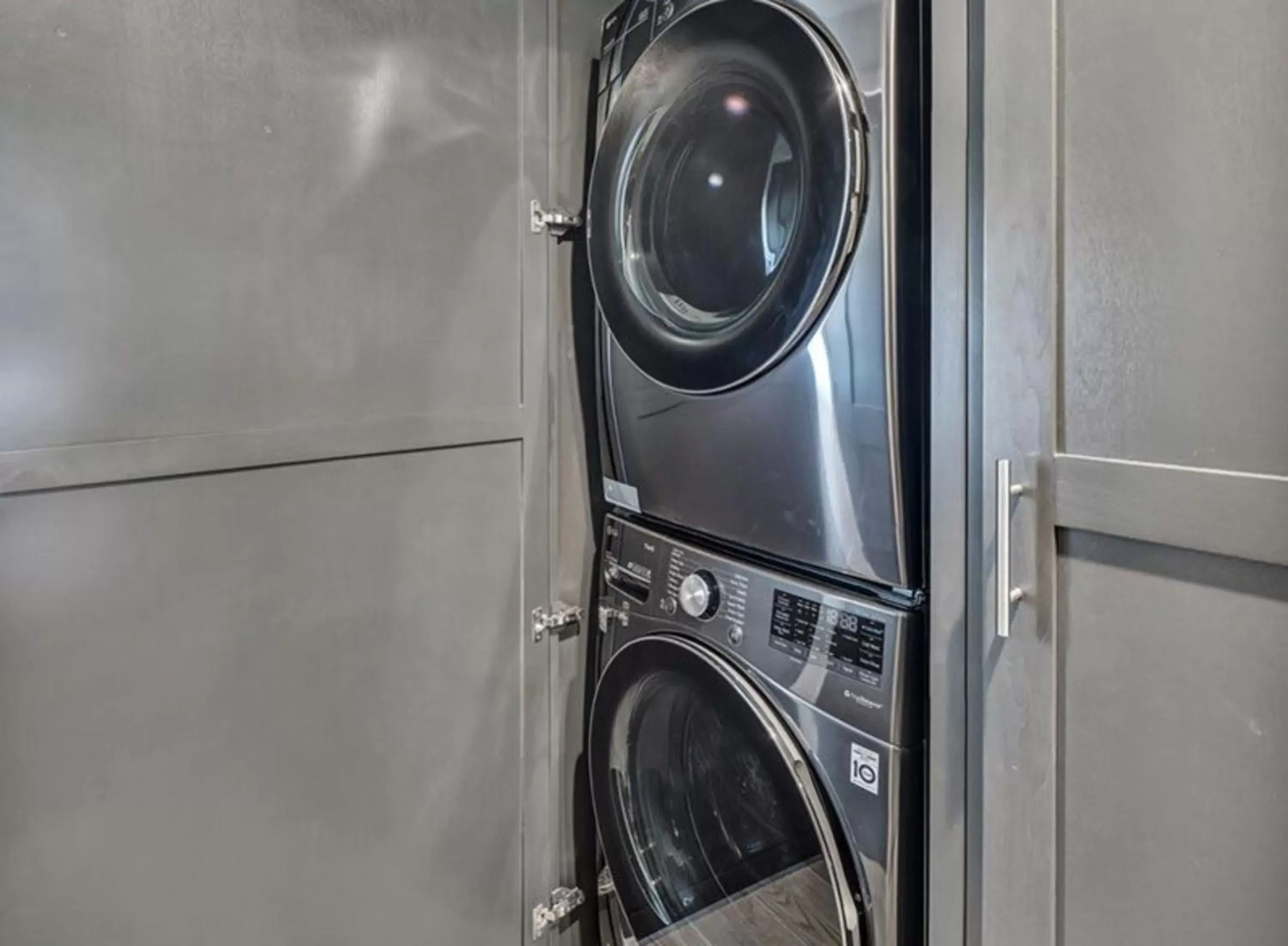 laundry, Bathroom in Horseshoe Bay Resort