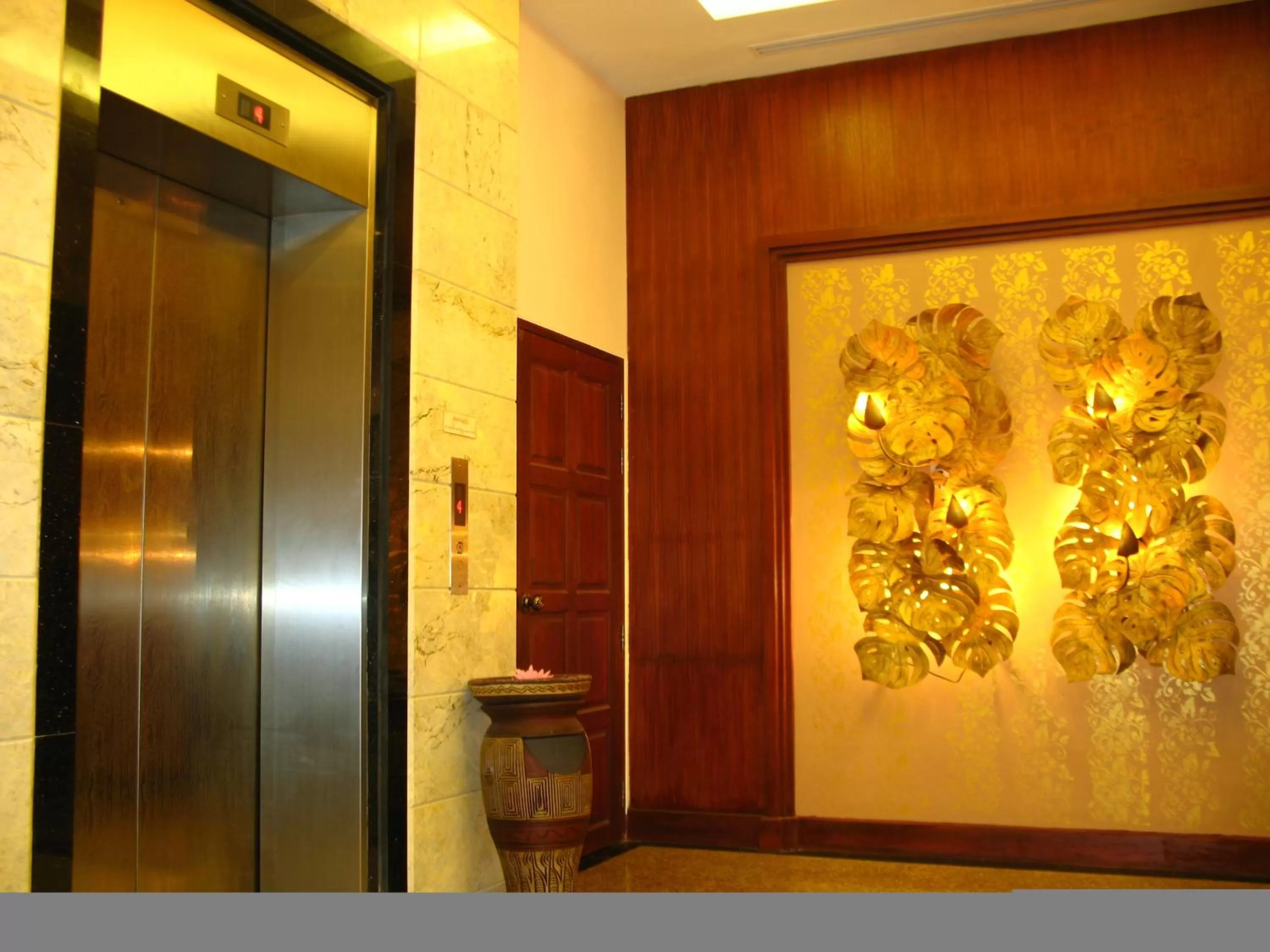 Decorative detail in Wannara Hotel Hua Hin