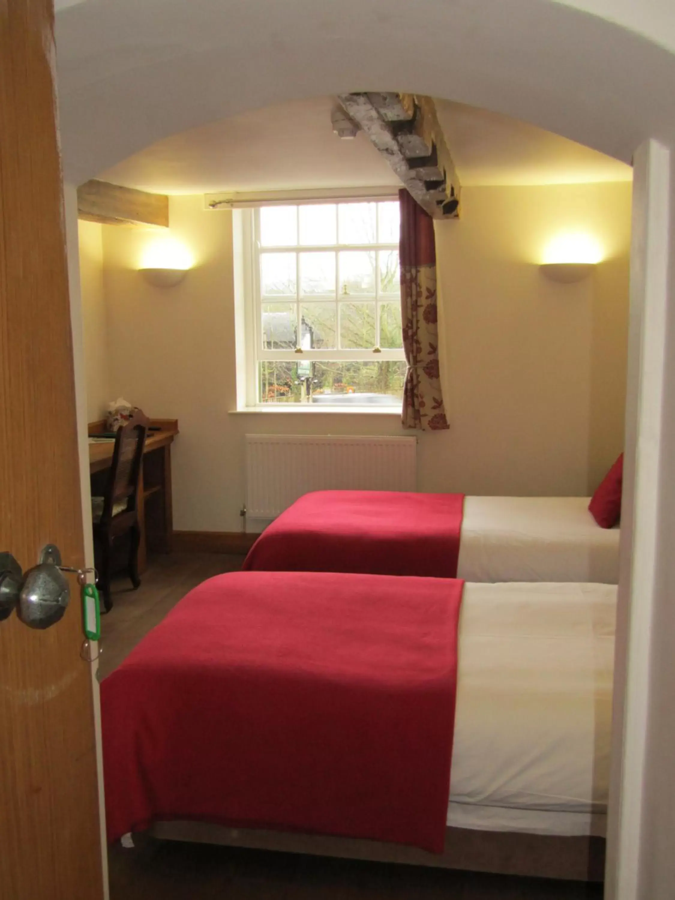 Bedroom, Bed in The Kilcot Inn
