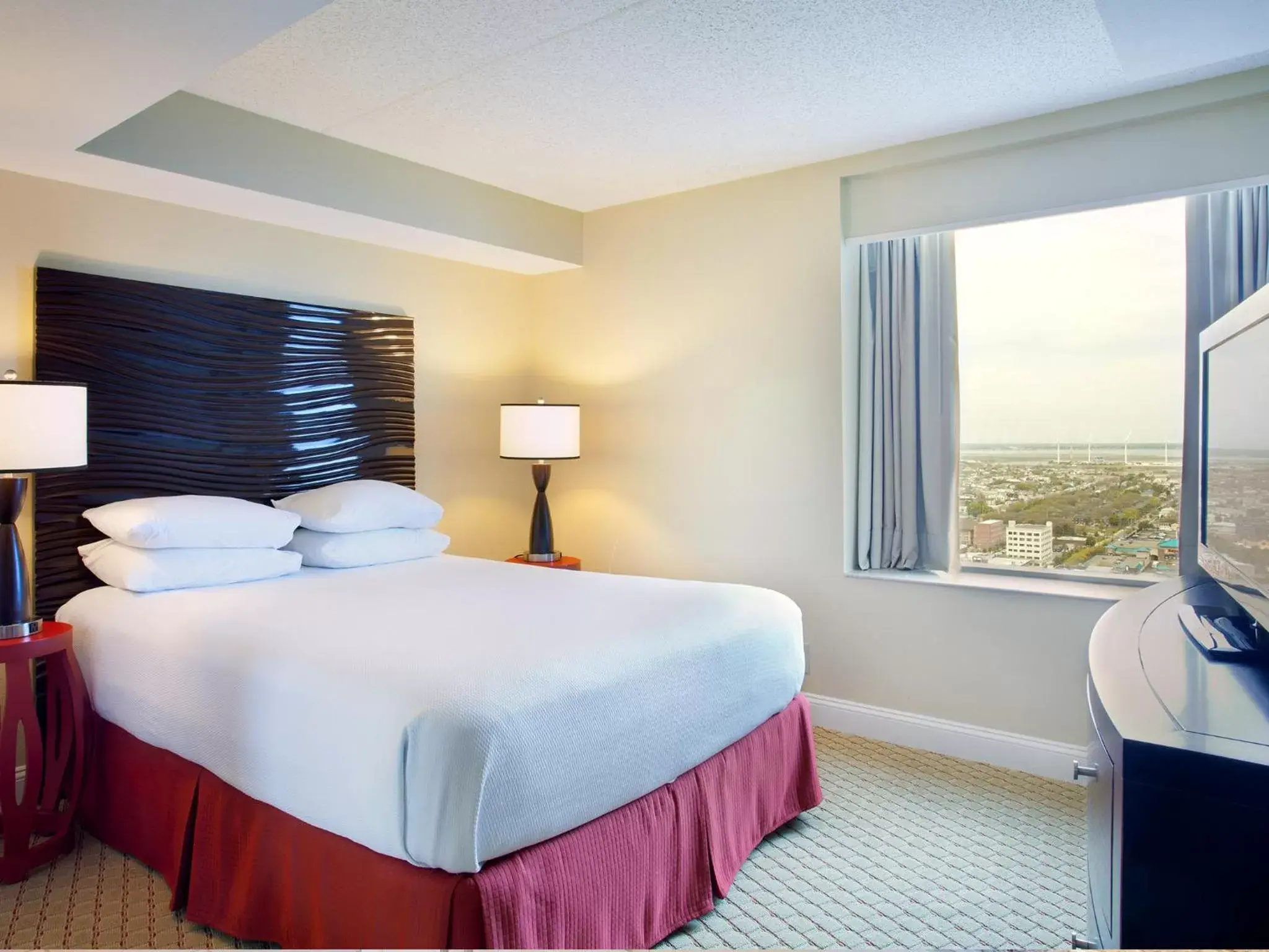 City view, Bed in Boardwalk Resorts at Atlantic Palace