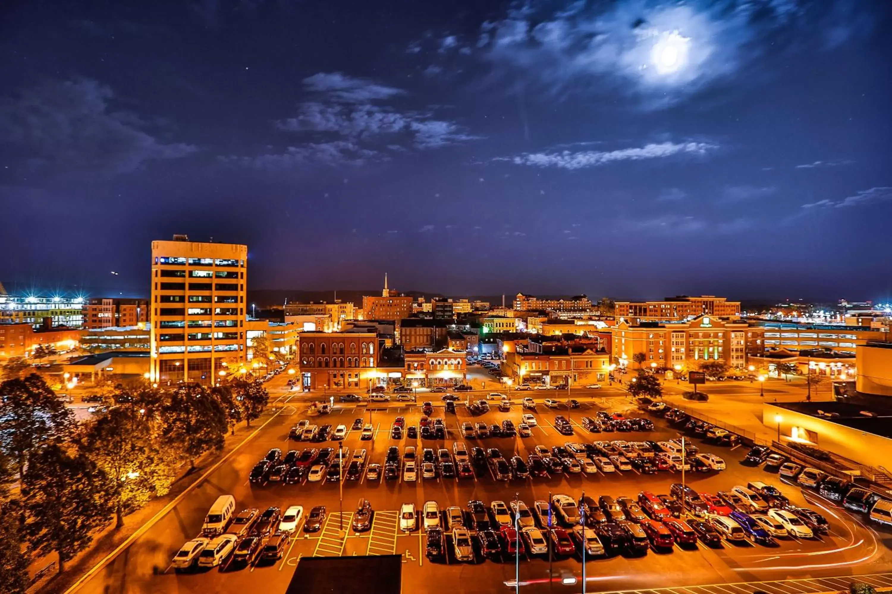 Property building in Radisson Hotel La Crosse