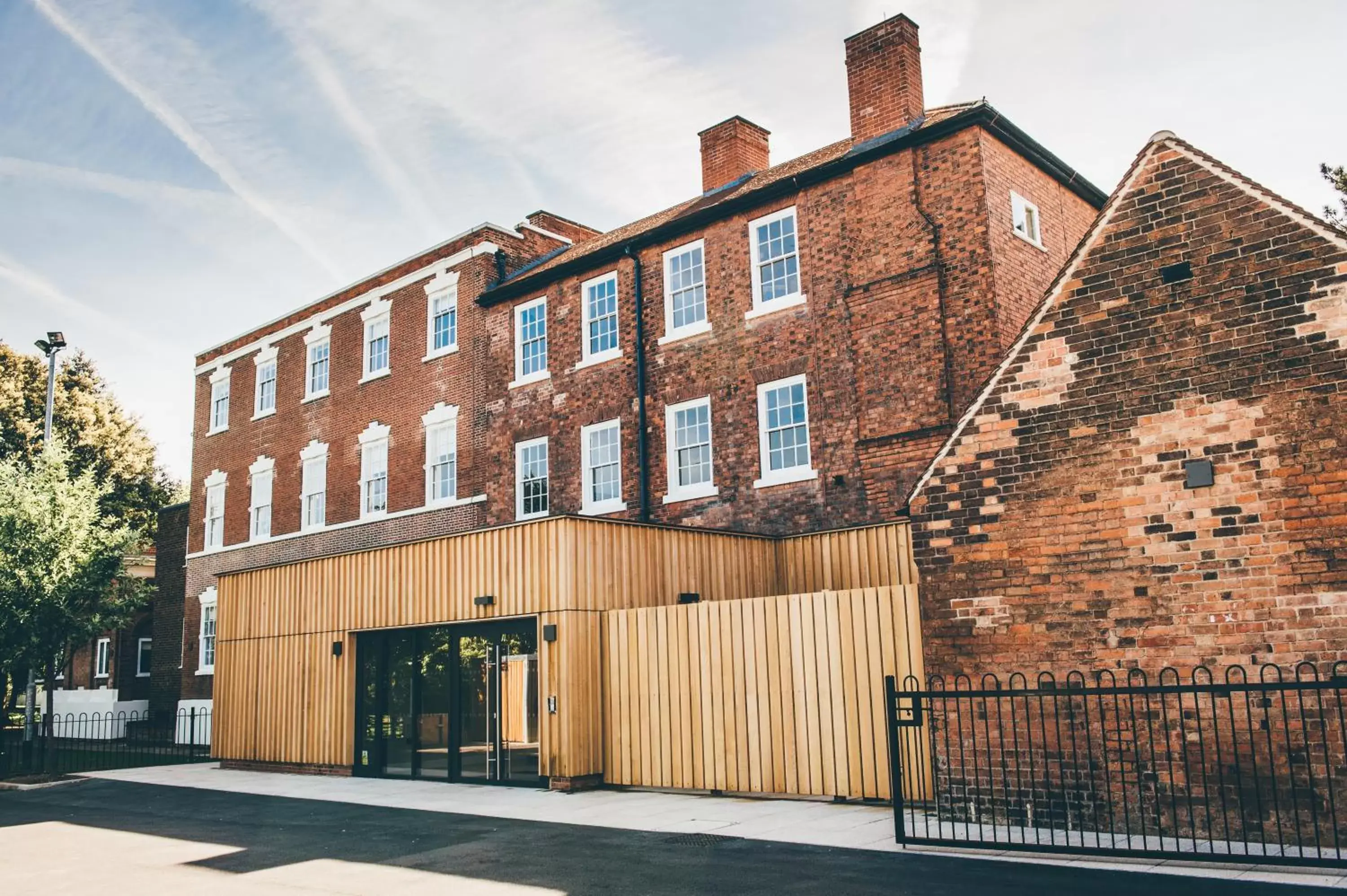 Facade/entrance, Property Building in Birchover Bridgford Hall