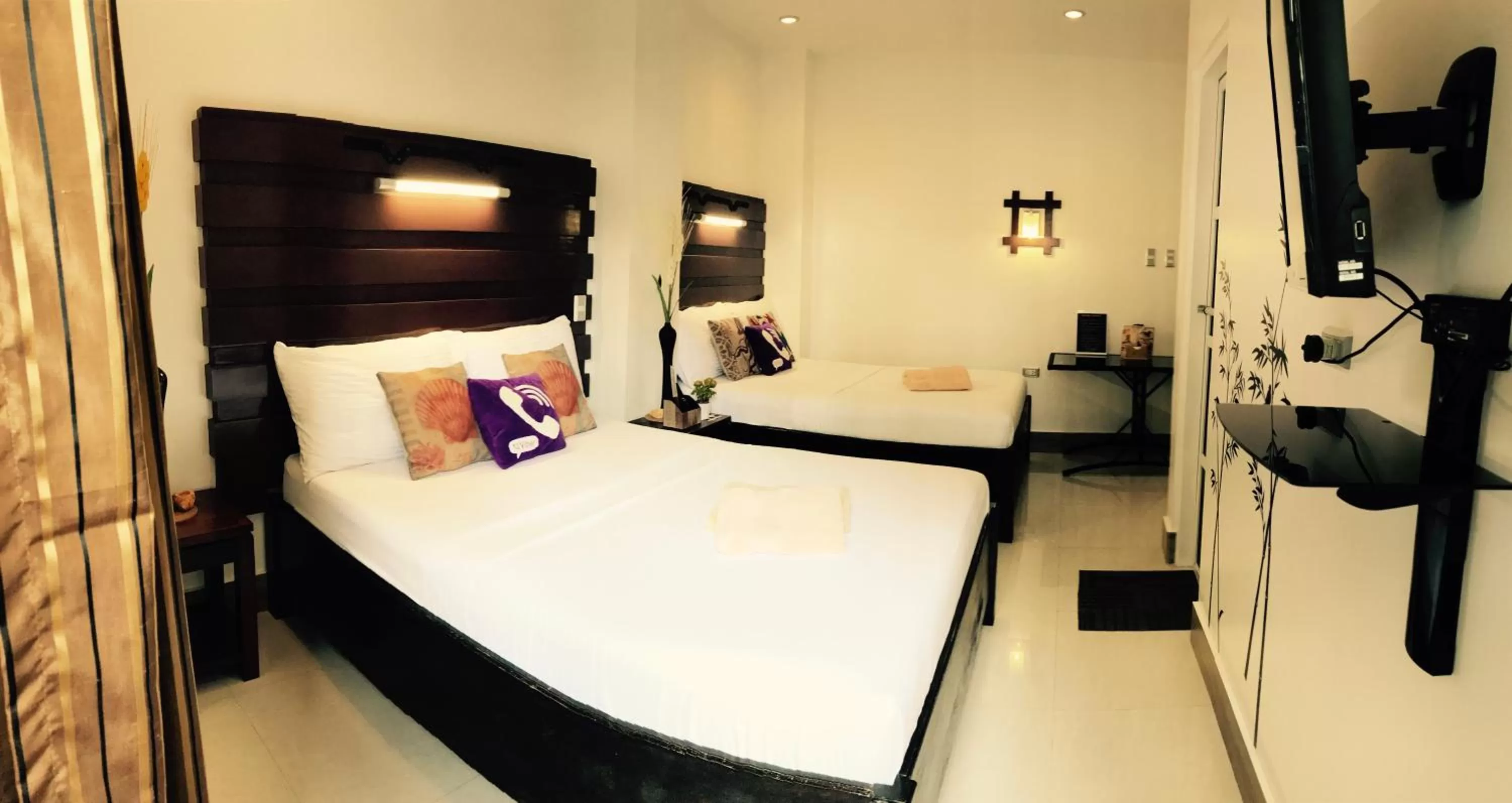 Bed in SunValley Tourist Inn